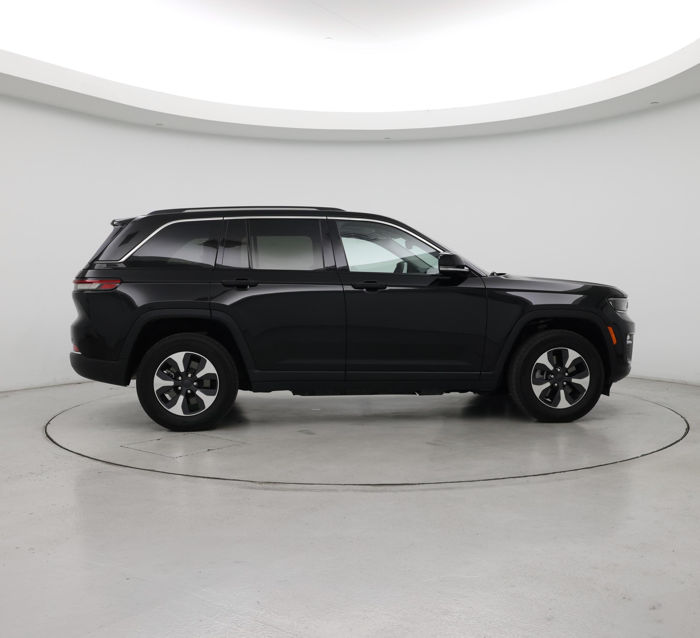 Thumbnail: 2022 Jeep Grand Cherokee - 7