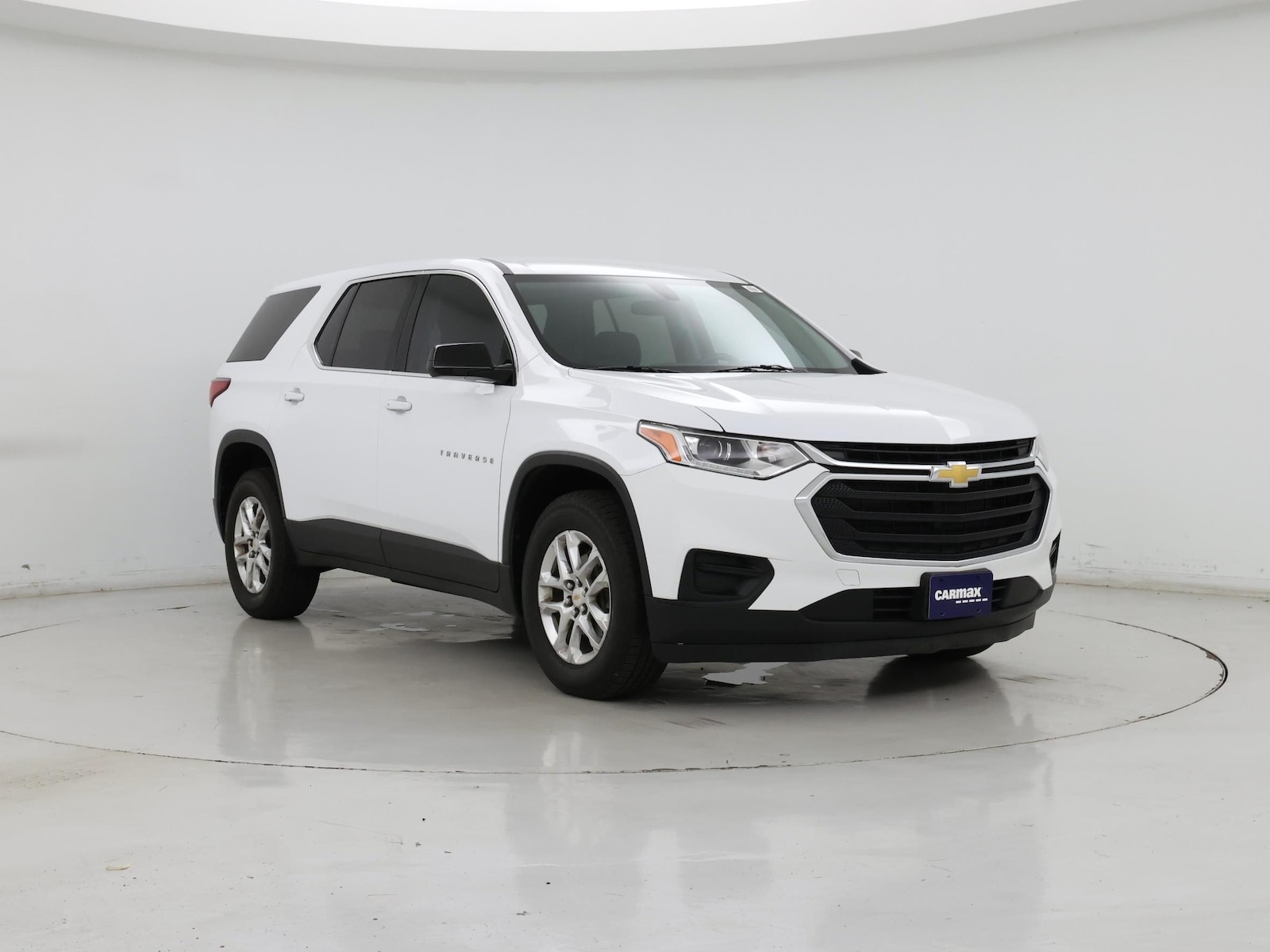 Image 2 of 2019 Chevrolet Traverse LS