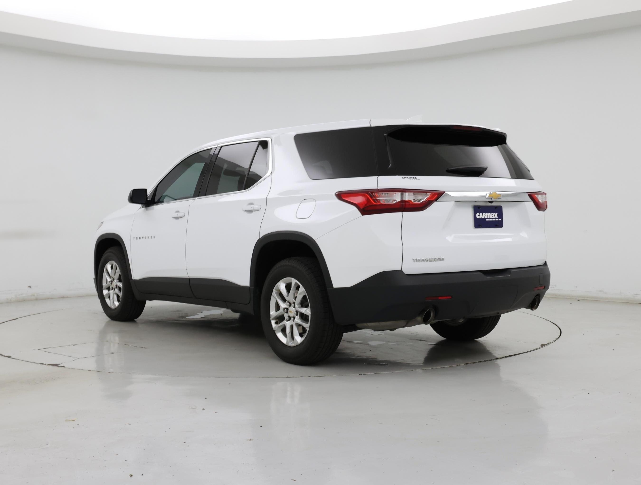 Thumbnail: 2019 Chevrolet Traverse - 2