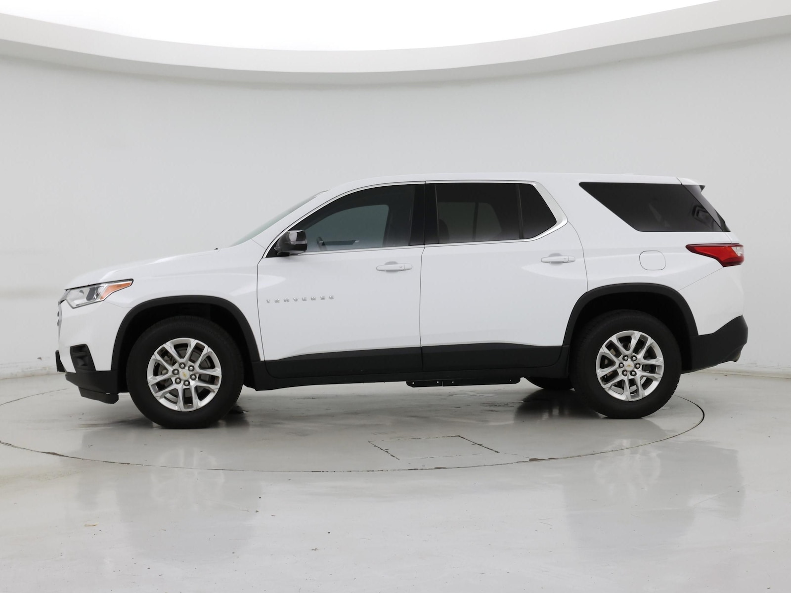 Image 4 of 2019 Chevrolet Traverse LS