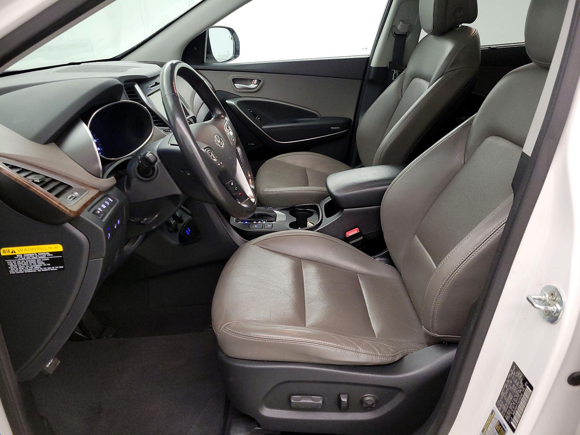 Thumbnail: 2017 Hyundai Santa Fe - 11