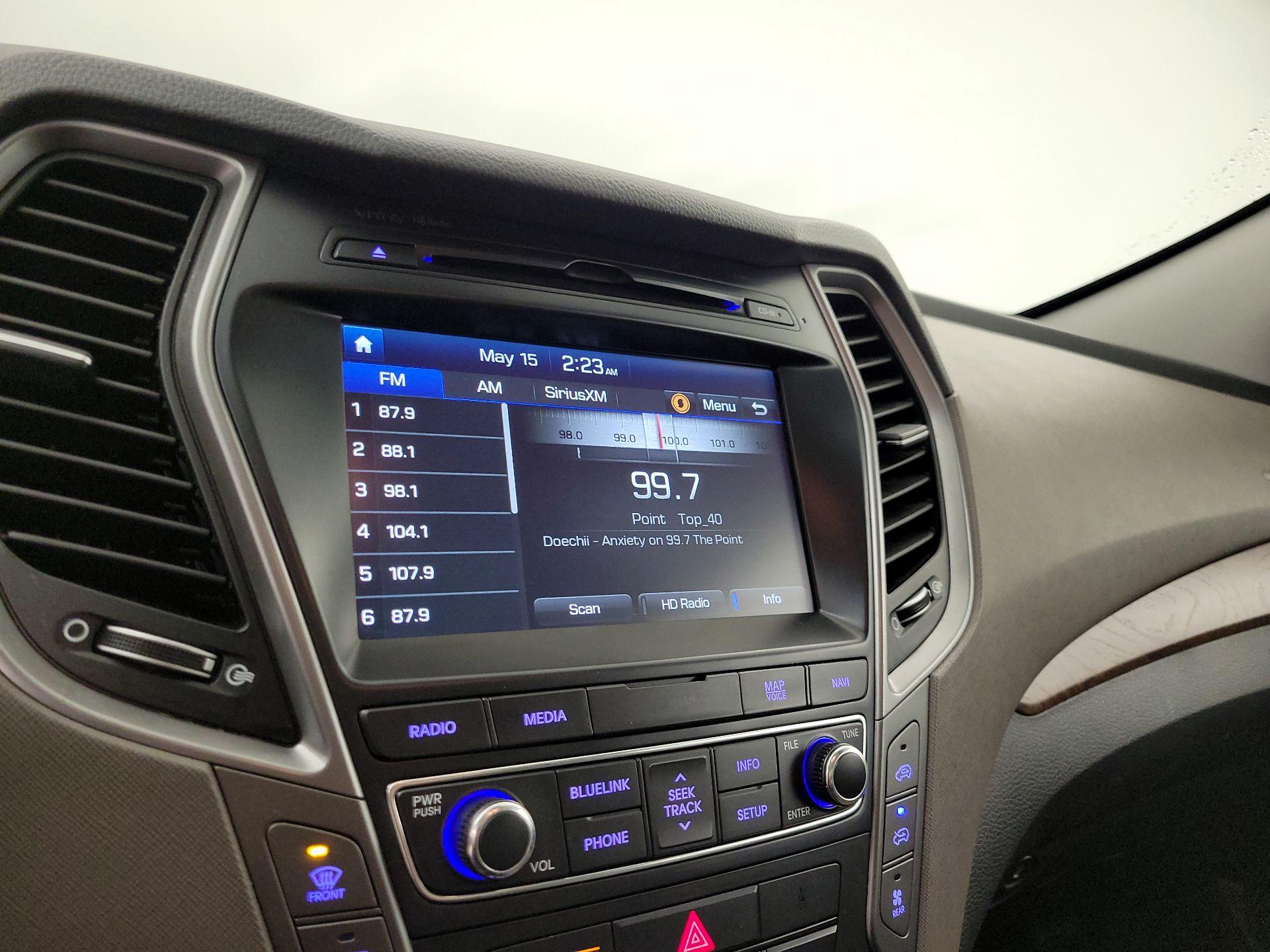 Thumbnail: 2017 Hyundai Santa Fe - 16