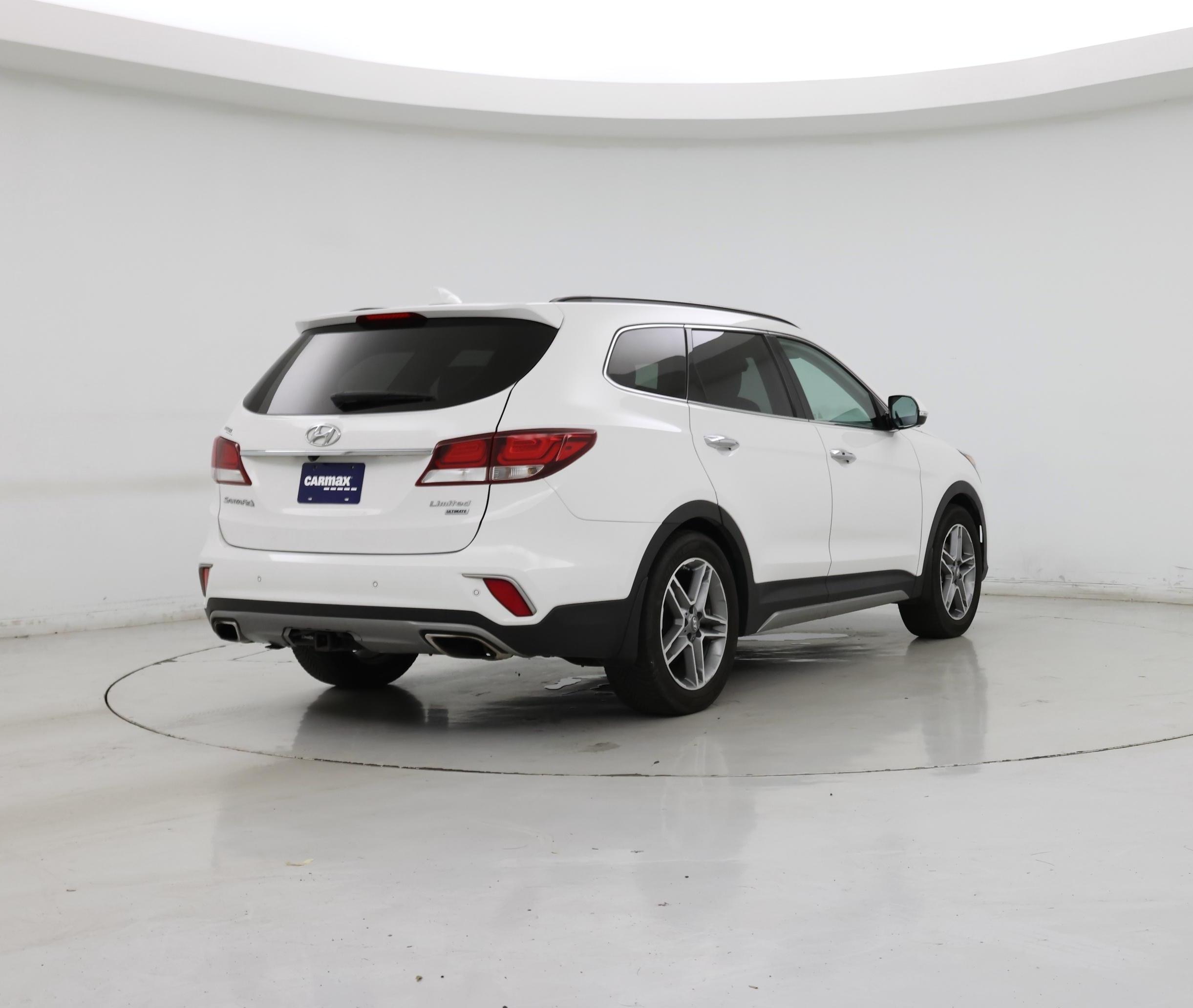 Thumbnail: 2017 Hyundai Santa Fe - 8