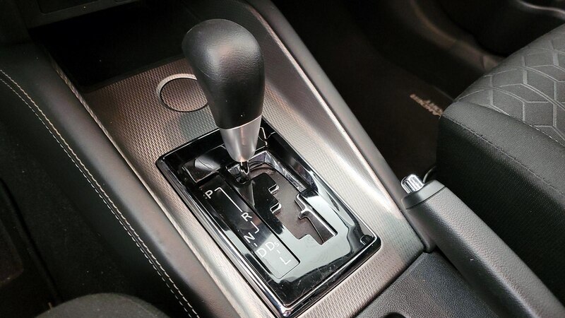 2022 Mitsubishi Outlander Sport ES 17
