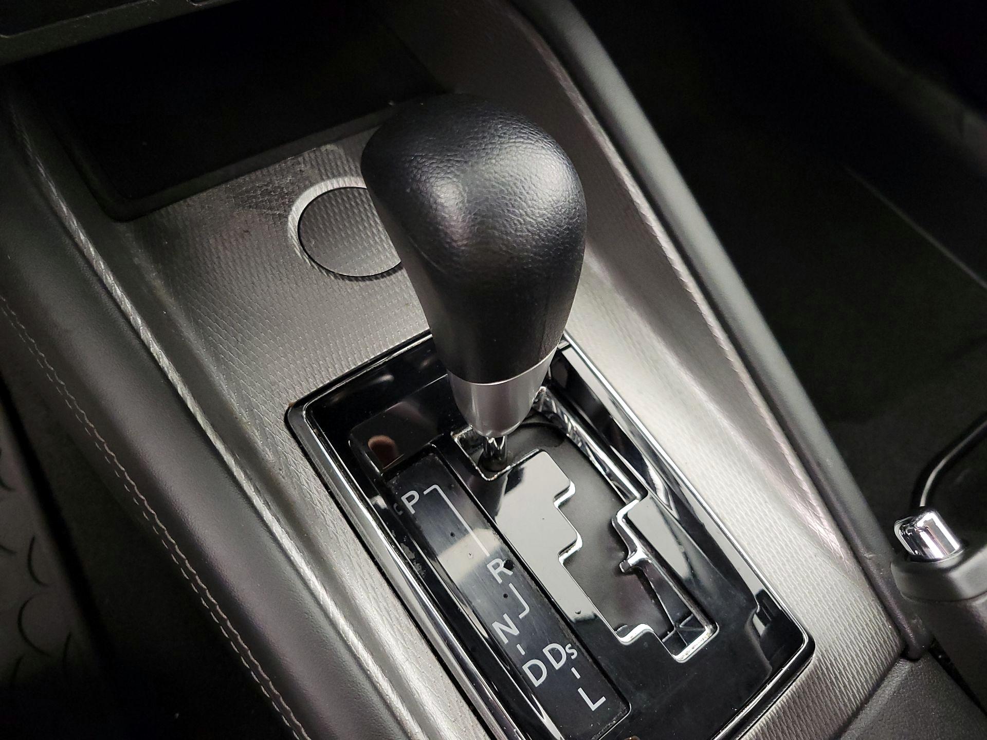 Thumbnail: 2021 Mitsubishi Outlander Sport - 17