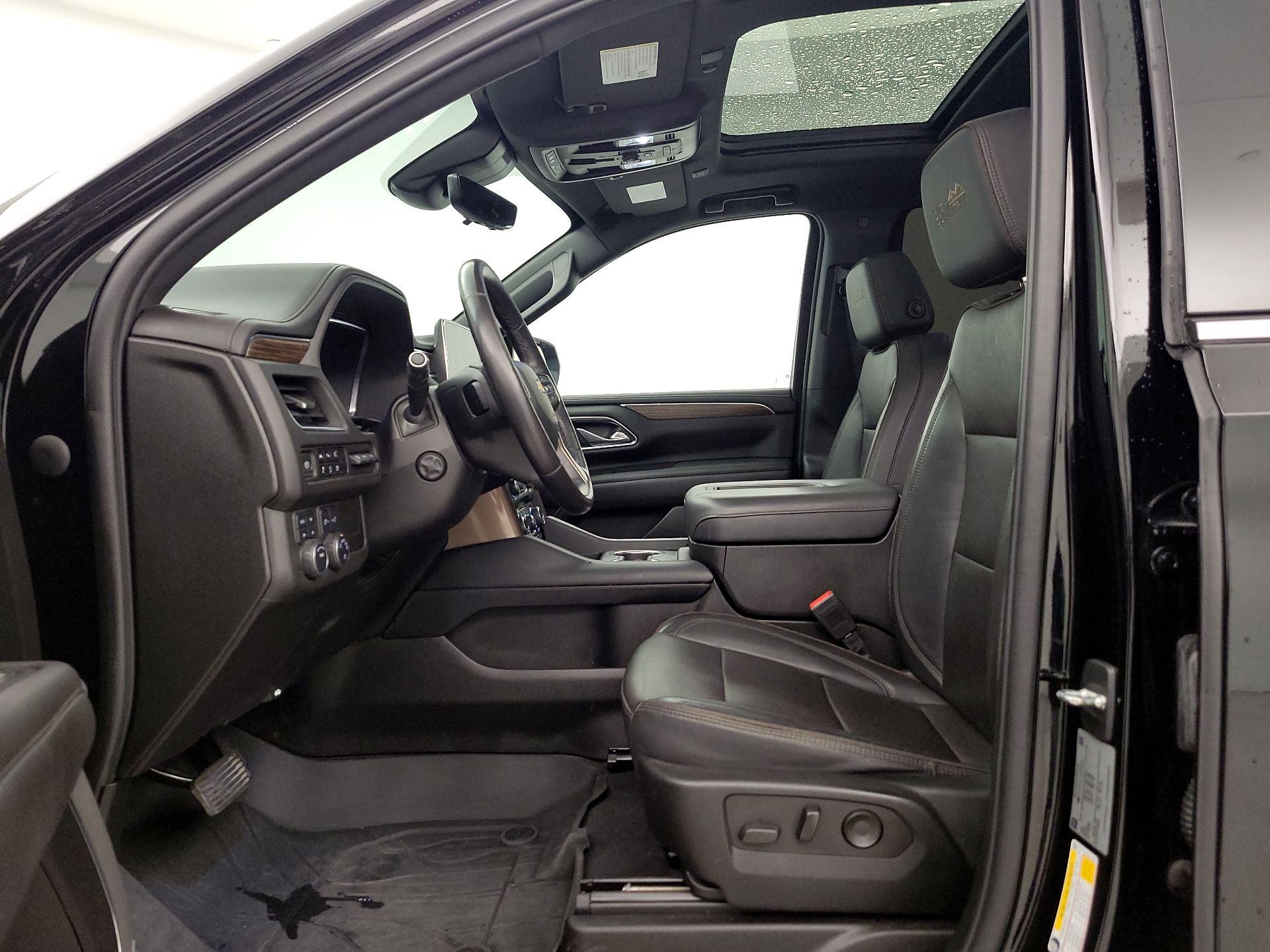 Thumbnail: 2023 Chevrolet Tahoe - 11