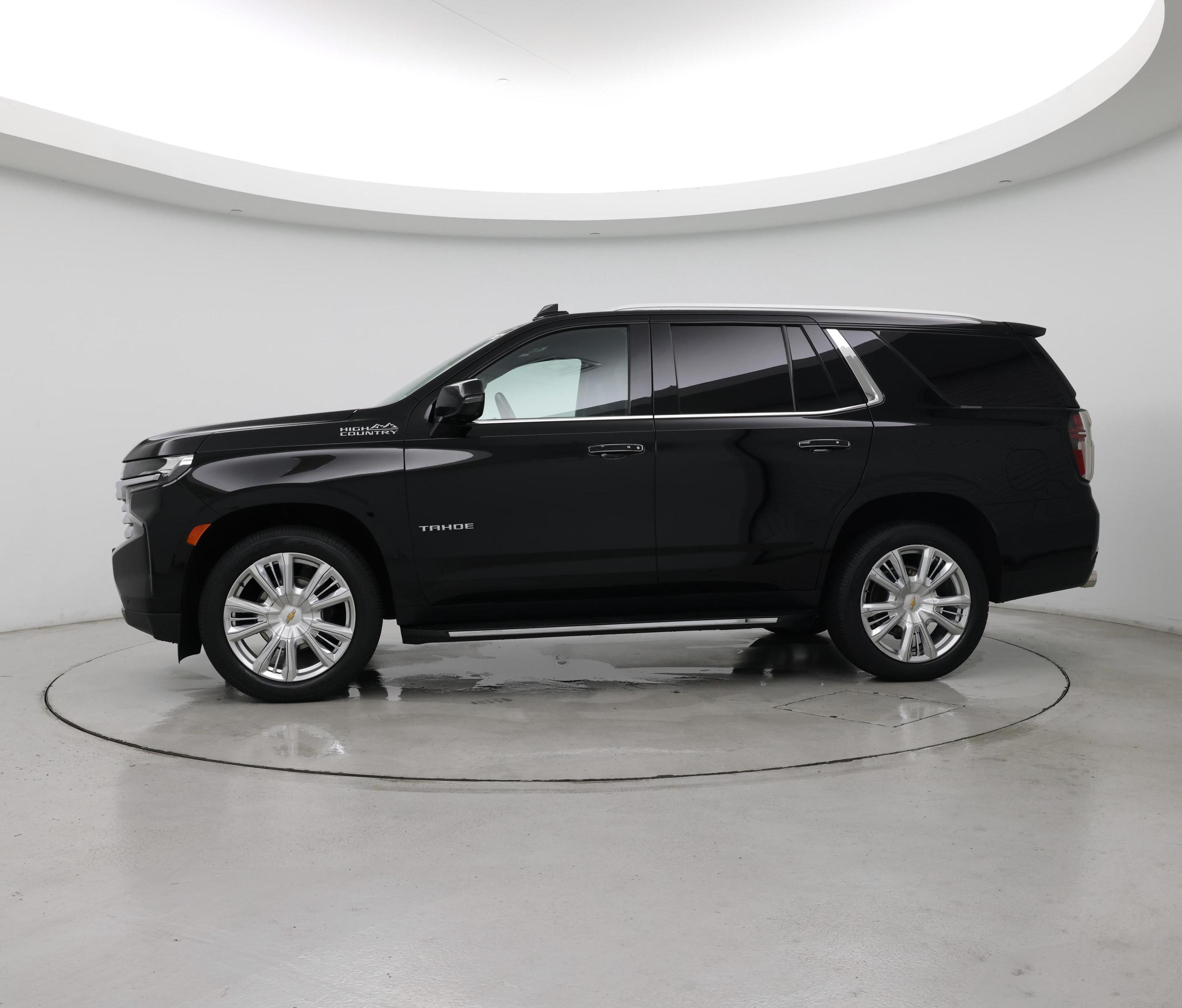 Thumbnail: 2023 Chevrolet Tahoe - 3