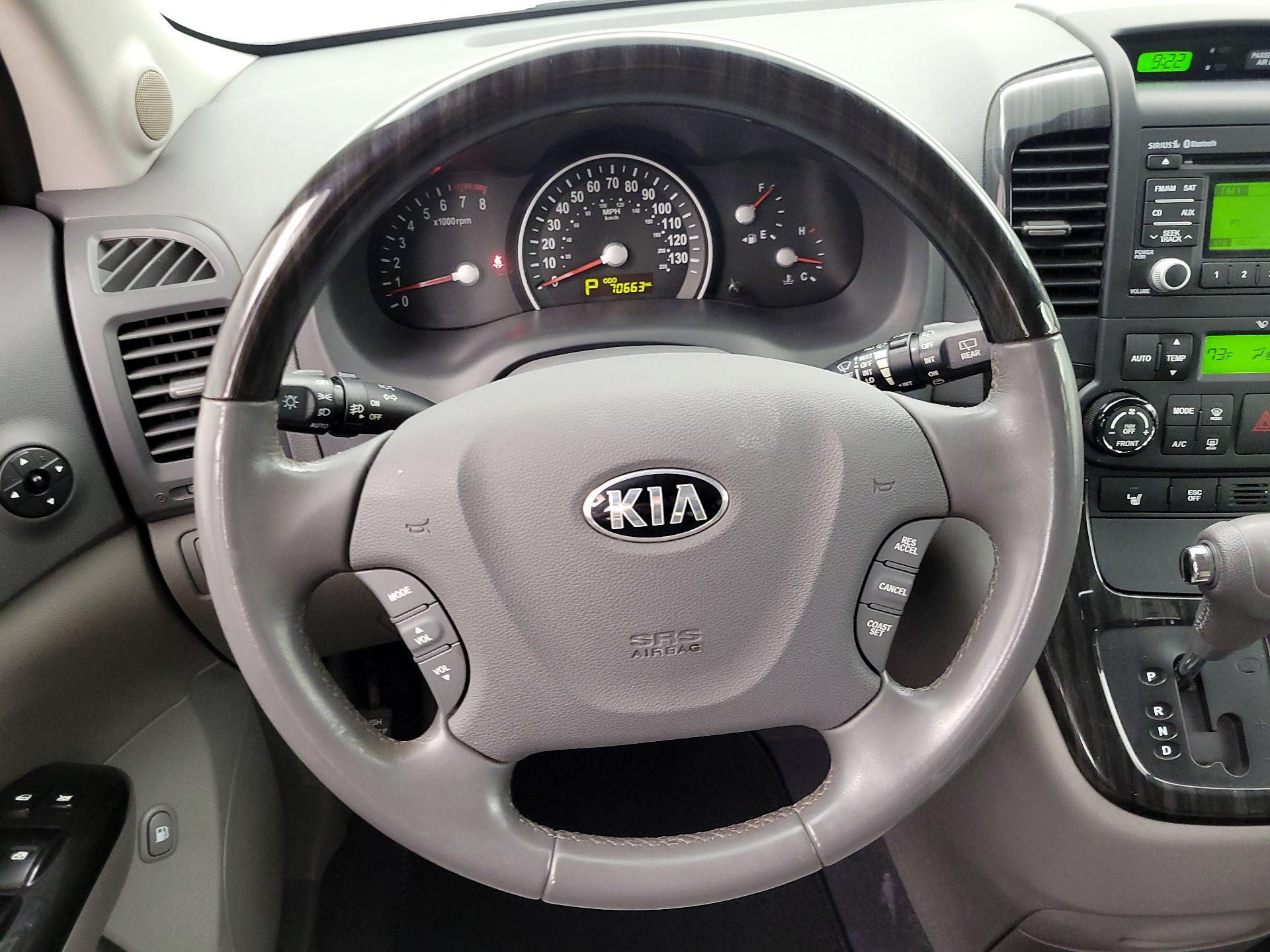 Thumbnail: 2014 Kia Sedona - 10