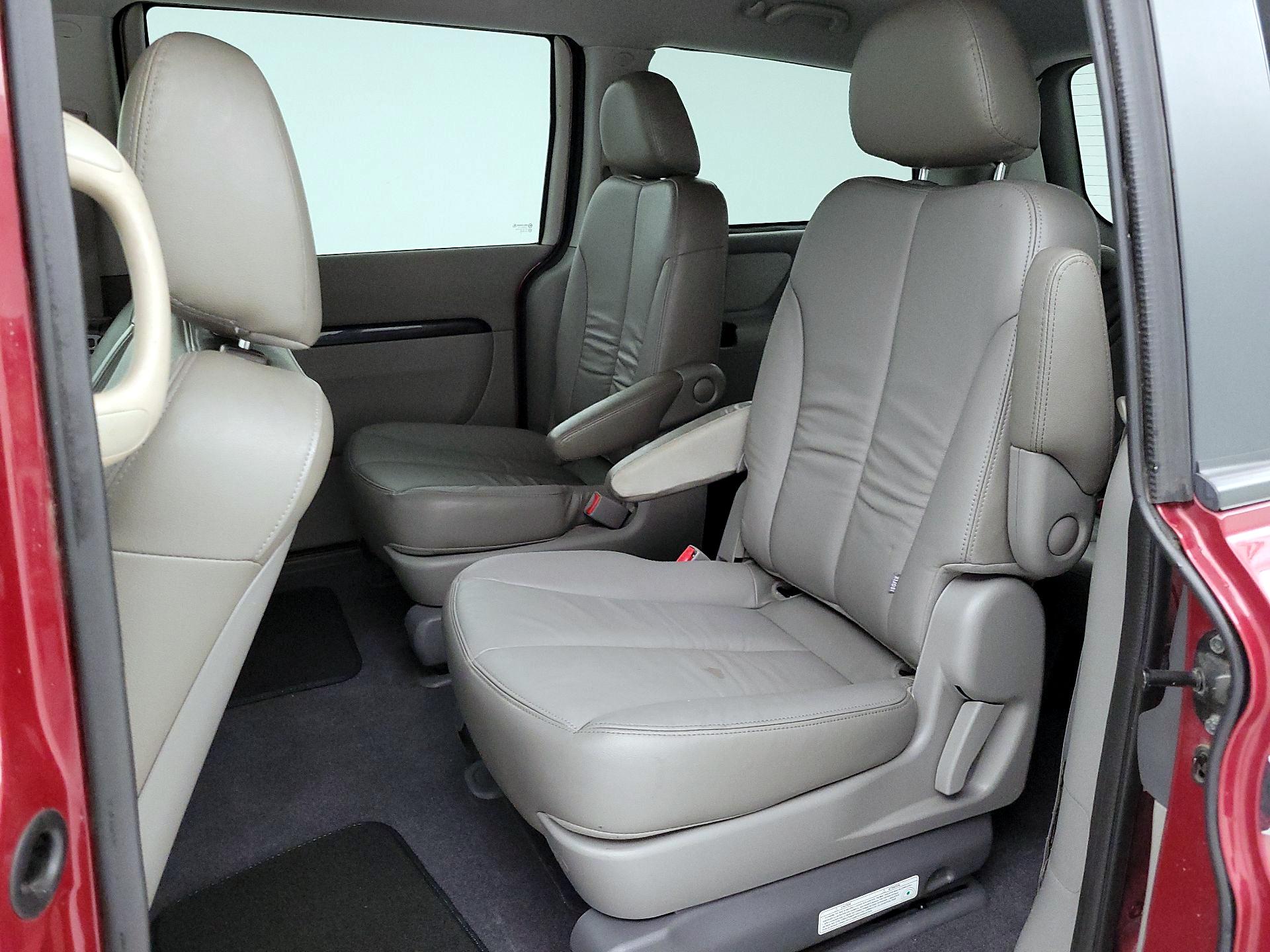 Thumbnail: 2014 Kia Sedona - 19