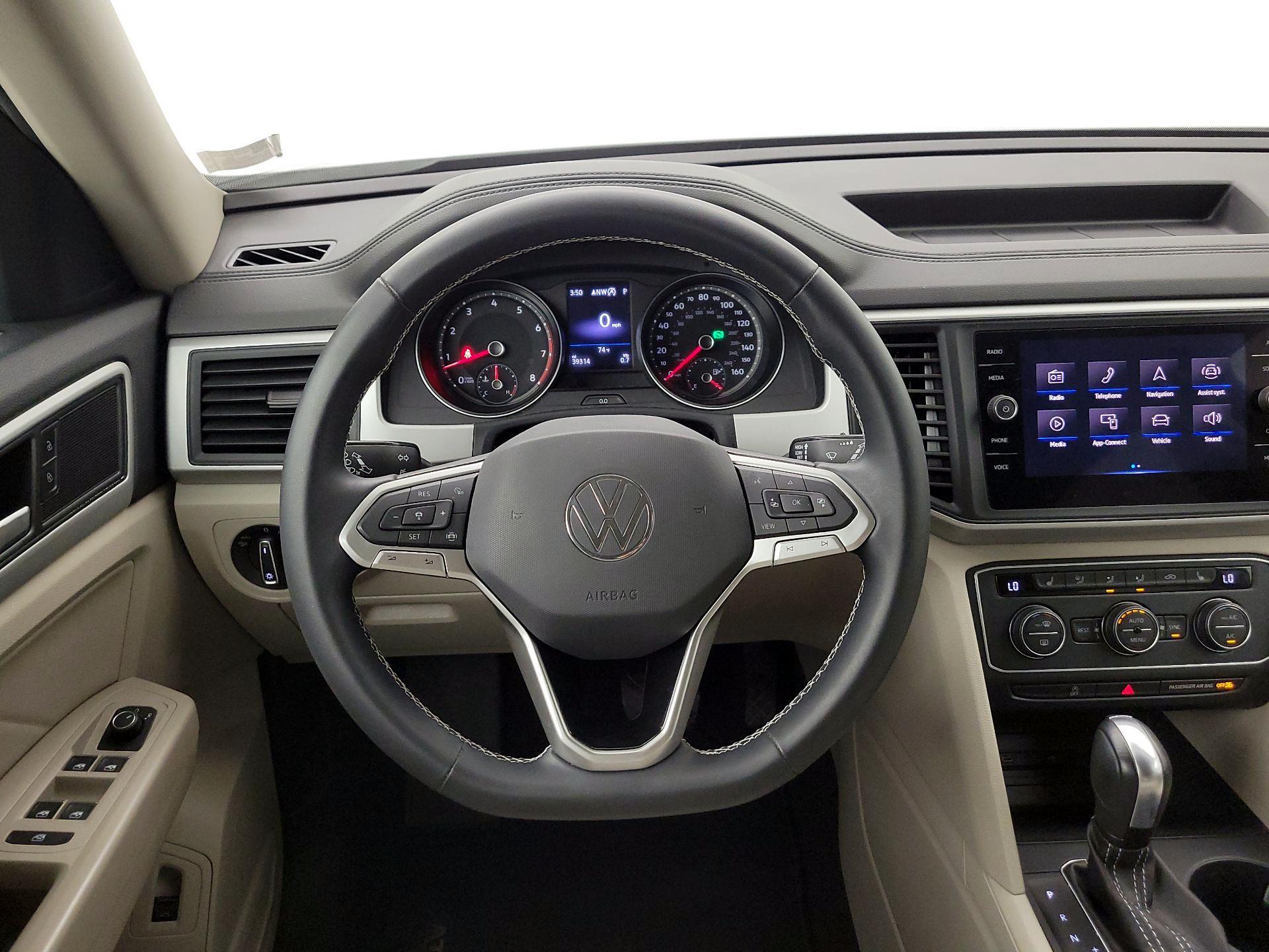 Thumbnail: 2021 Volkswagen Atlas - 10