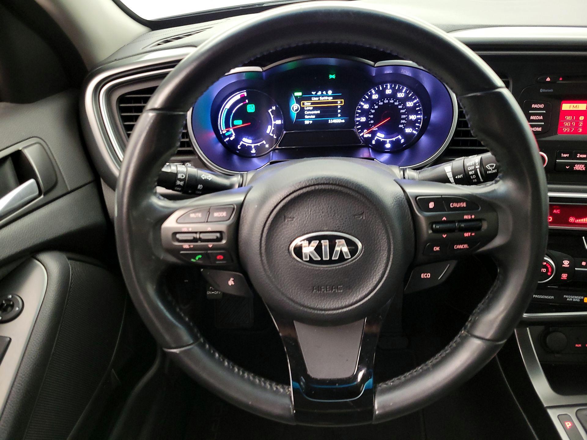Thumbnail: 2015 Kia Optima - 10
