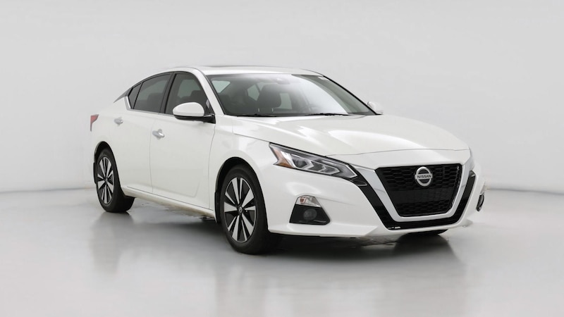 2019 Nissan Altima SL Hero Image