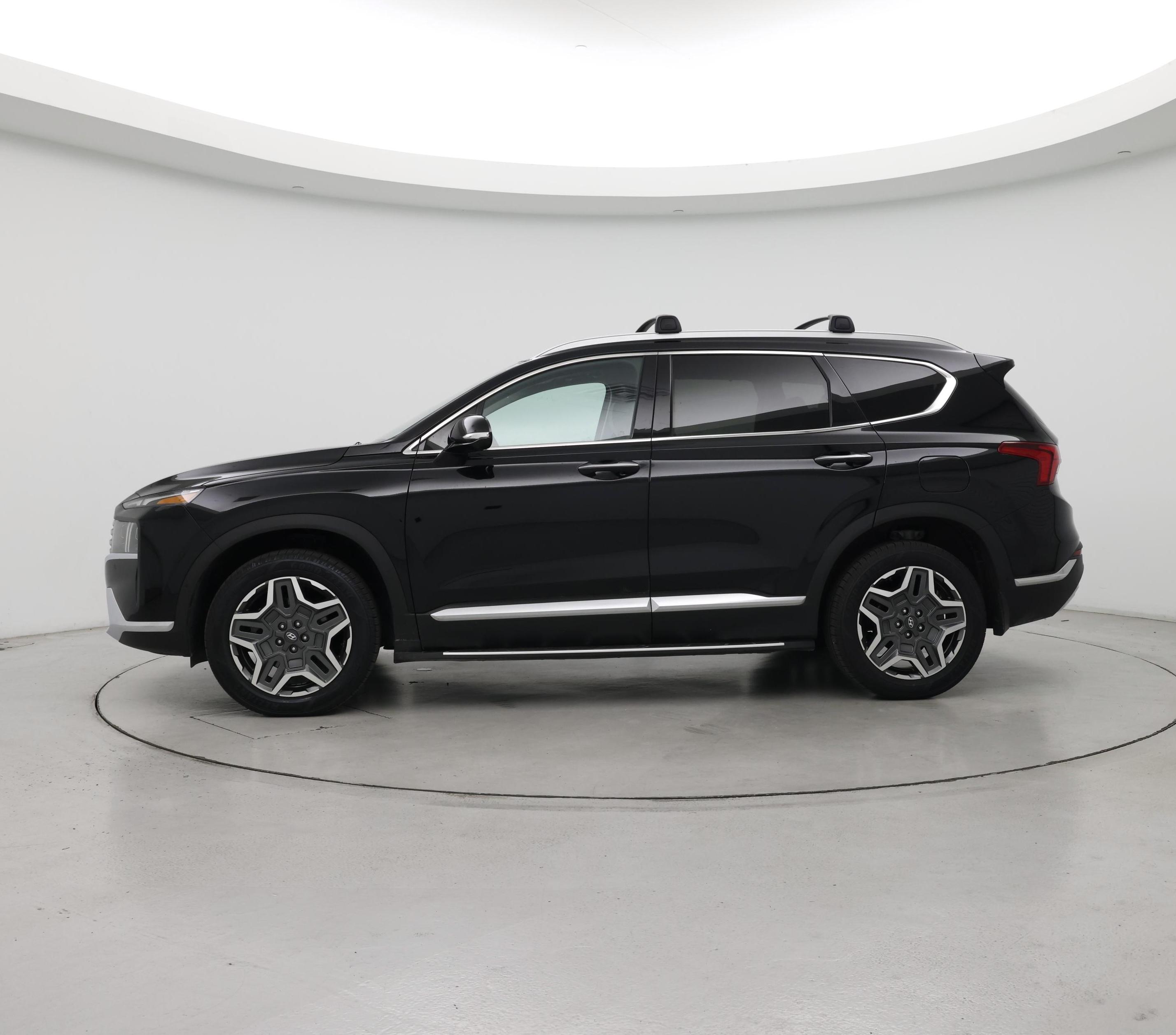 Thumbnail: 2022 Hyundai Santa Fe - 3