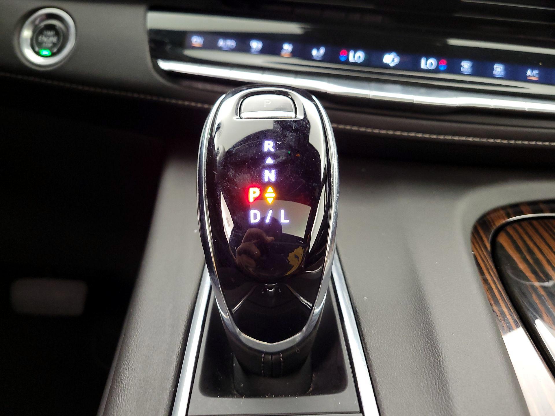 Thumbnail: 2023 Cadillac Escalade - 18