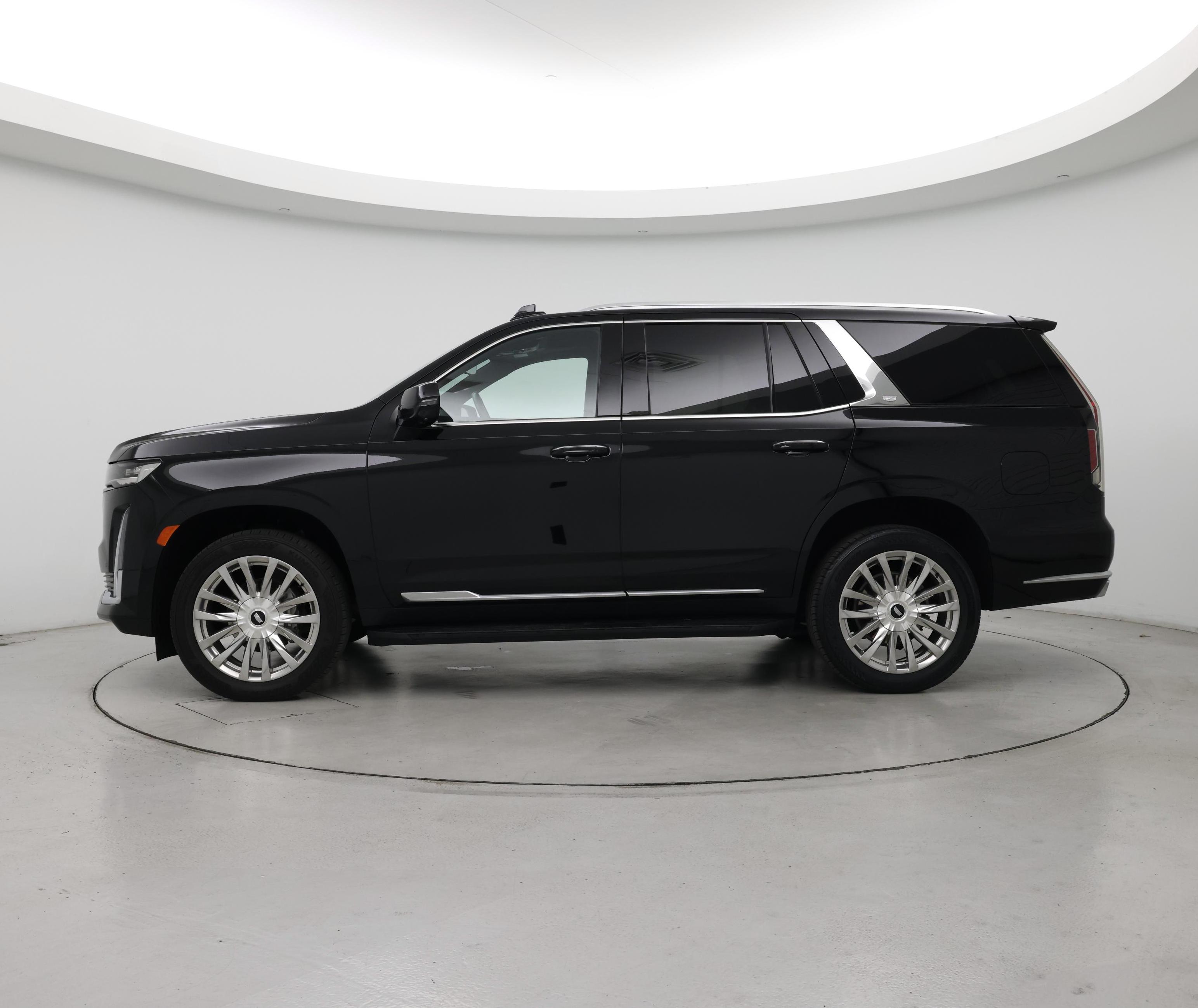 Thumbnail: 2023 Cadillac Escalade - 3