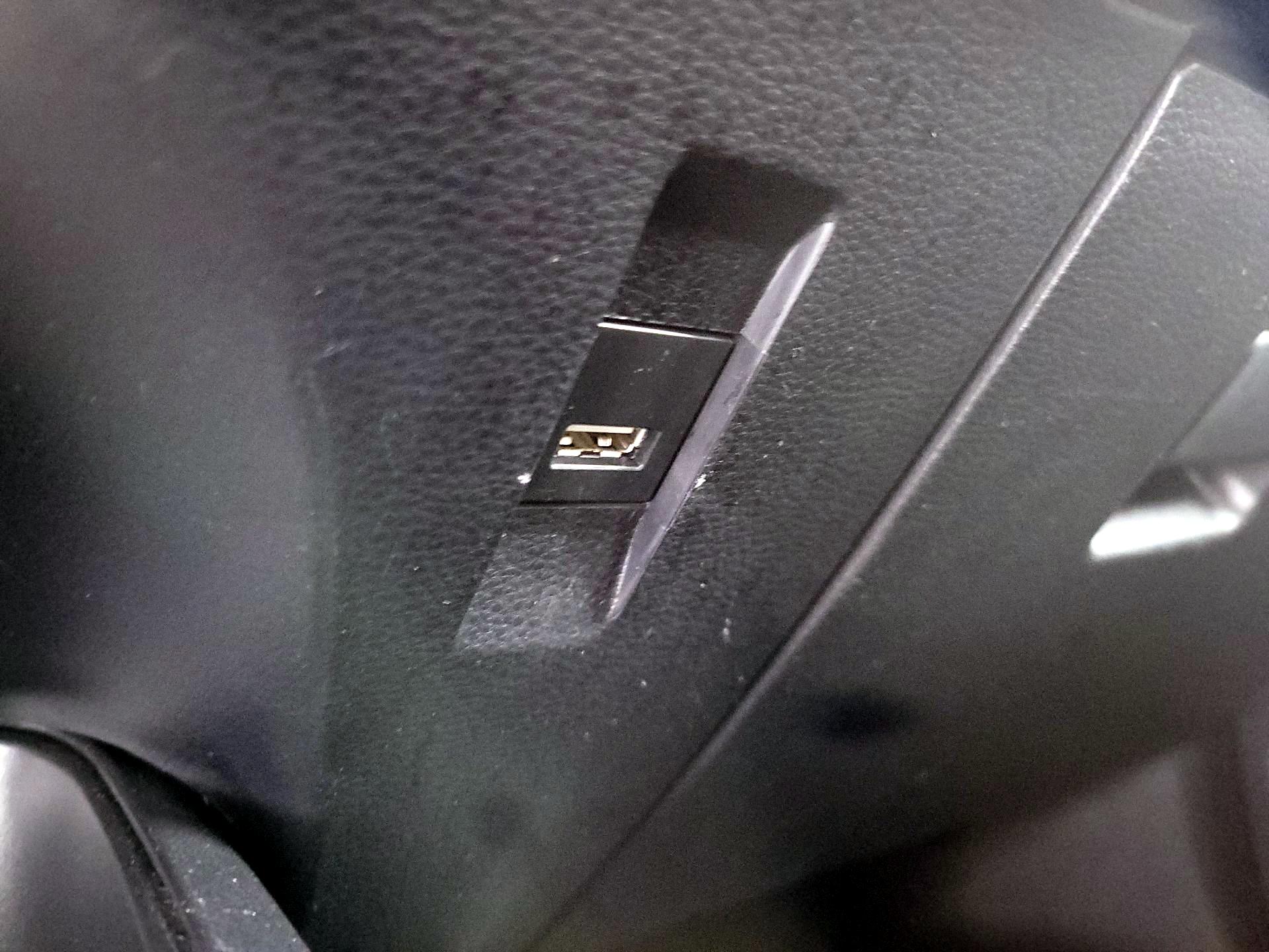 Thumbnail: 2021 Toyota Corolla - 18