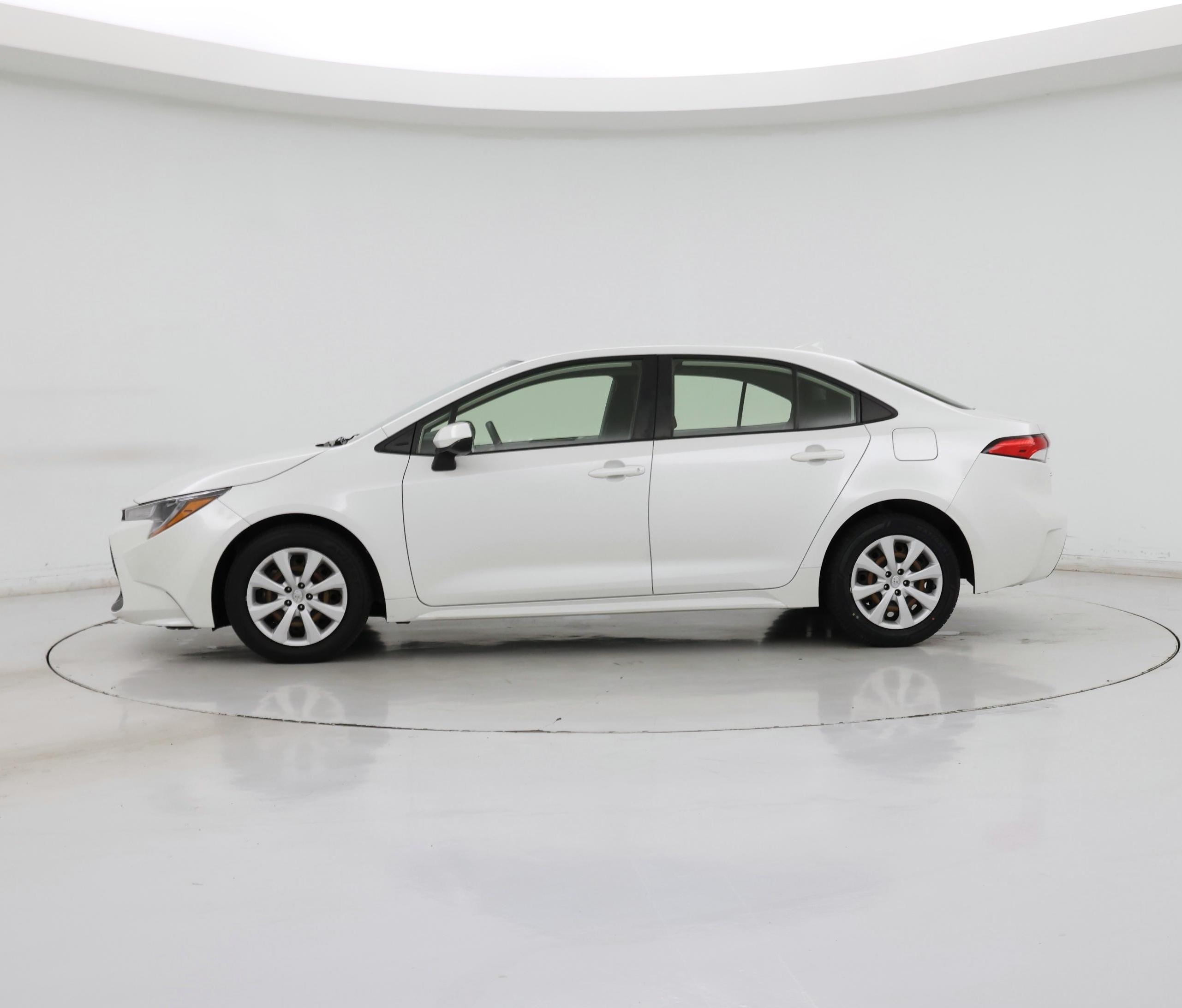 Thumbnail: 2021 Toyota Corolla - 3