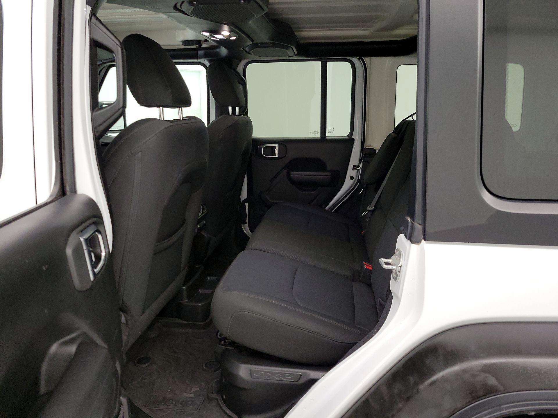 Thumbnail: 2023 Jeep Wrangler - 19