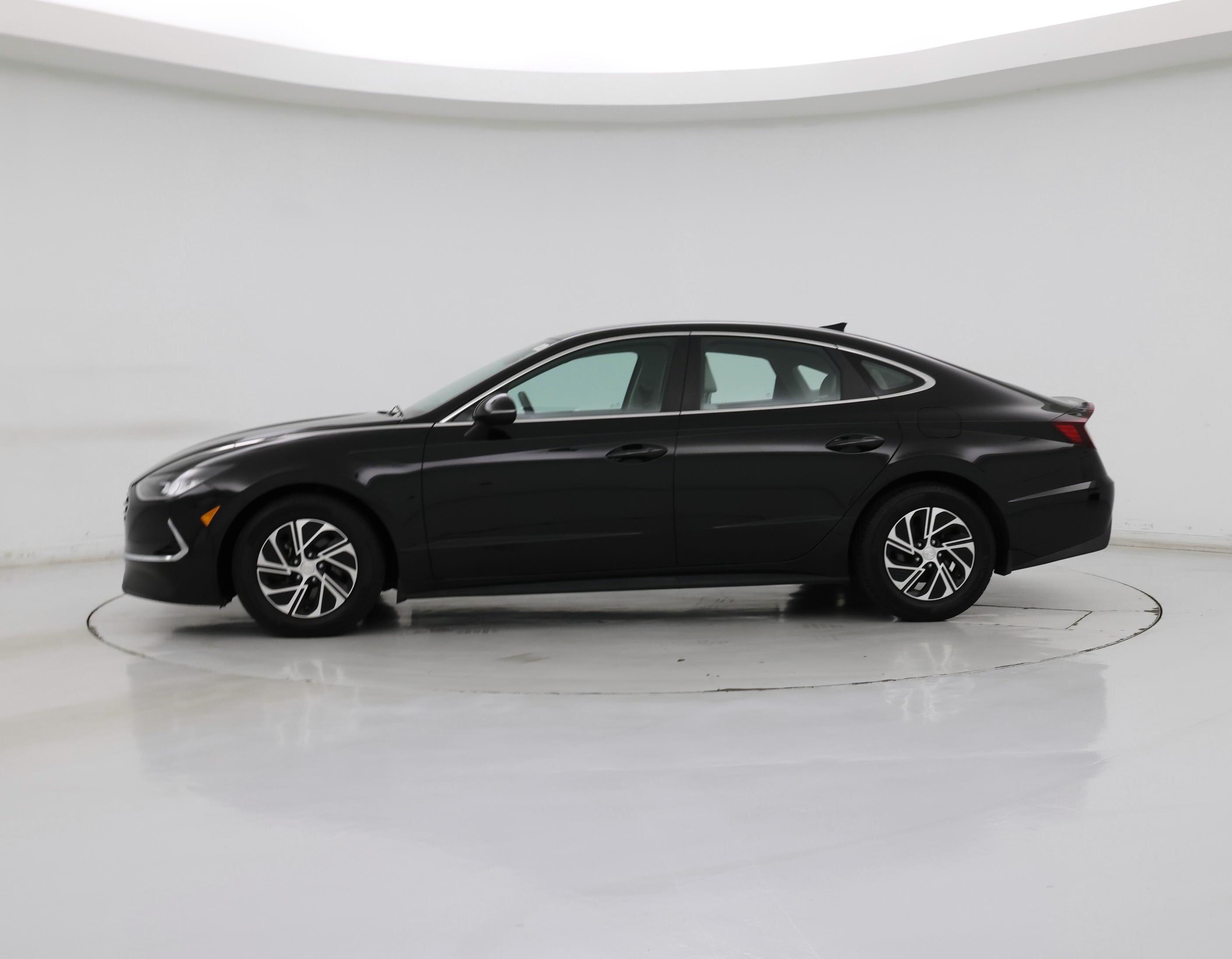 Thumbnail: 2020 Hyundai Sonata - 3