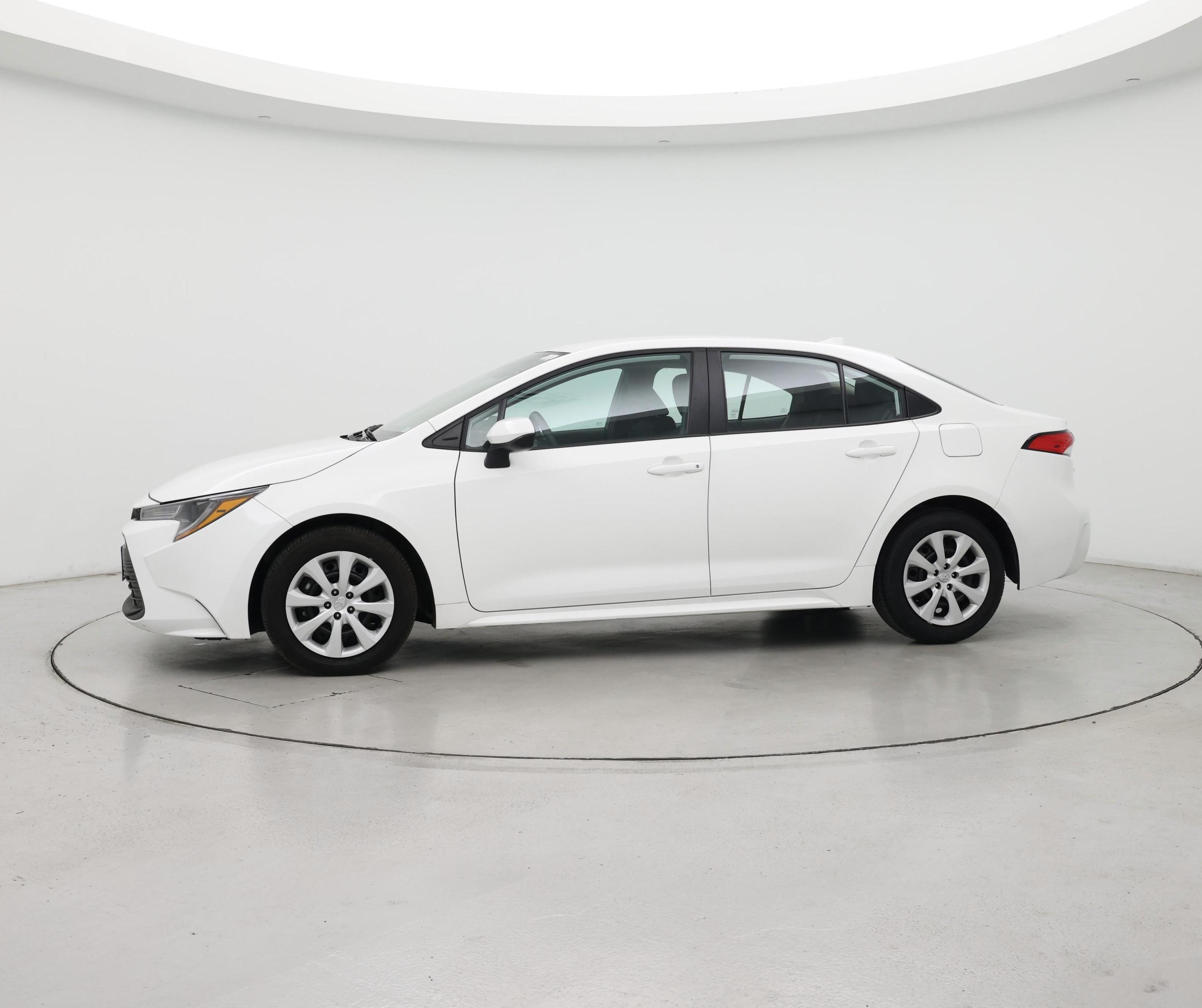 Thumbnail: 2024 Toyota Corolla - 3