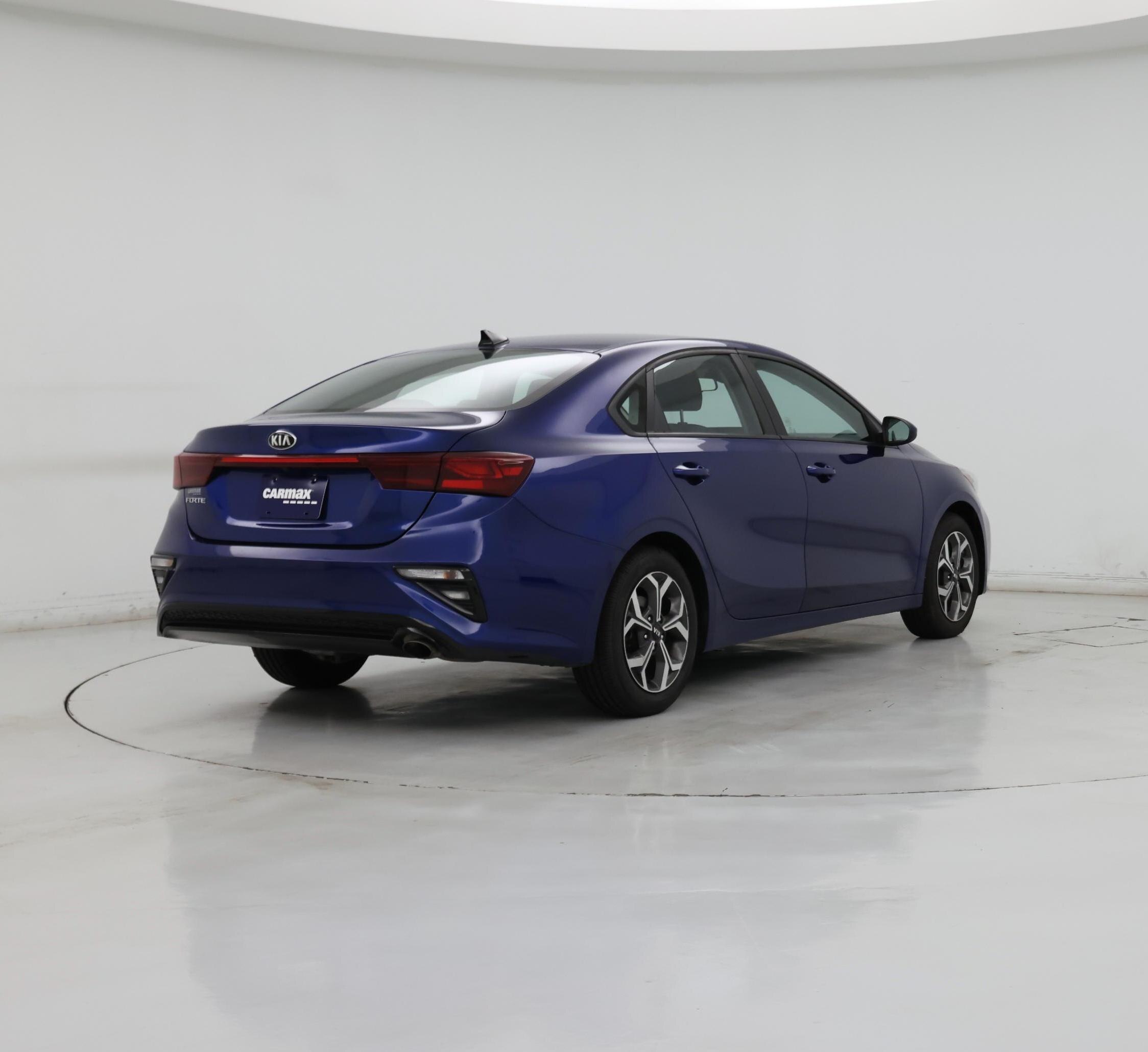 Thumbnail: 2020 Kia Forte - 8