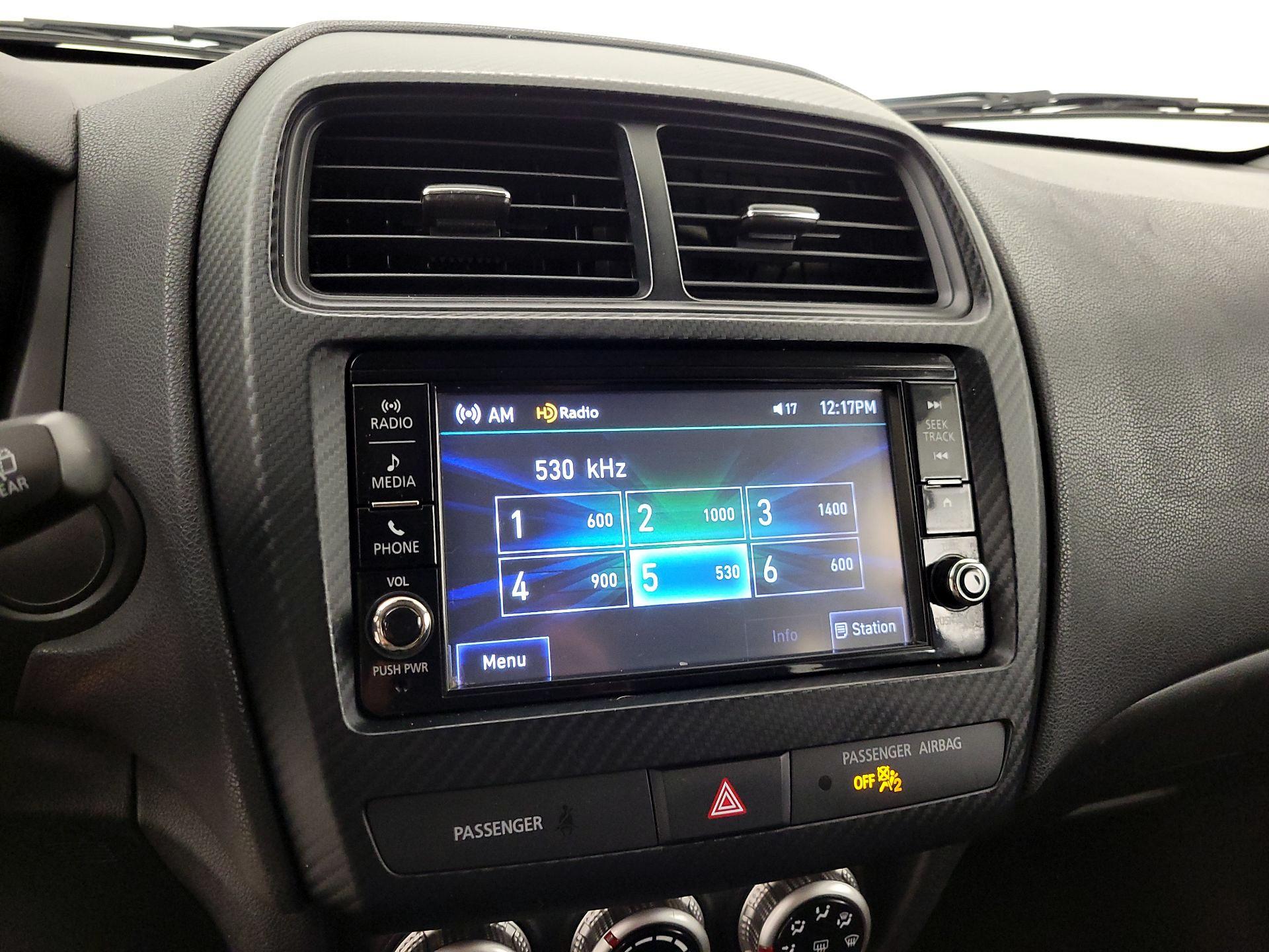 Thumbnail: 2021 Mitsubishi Outlander Sport - 15