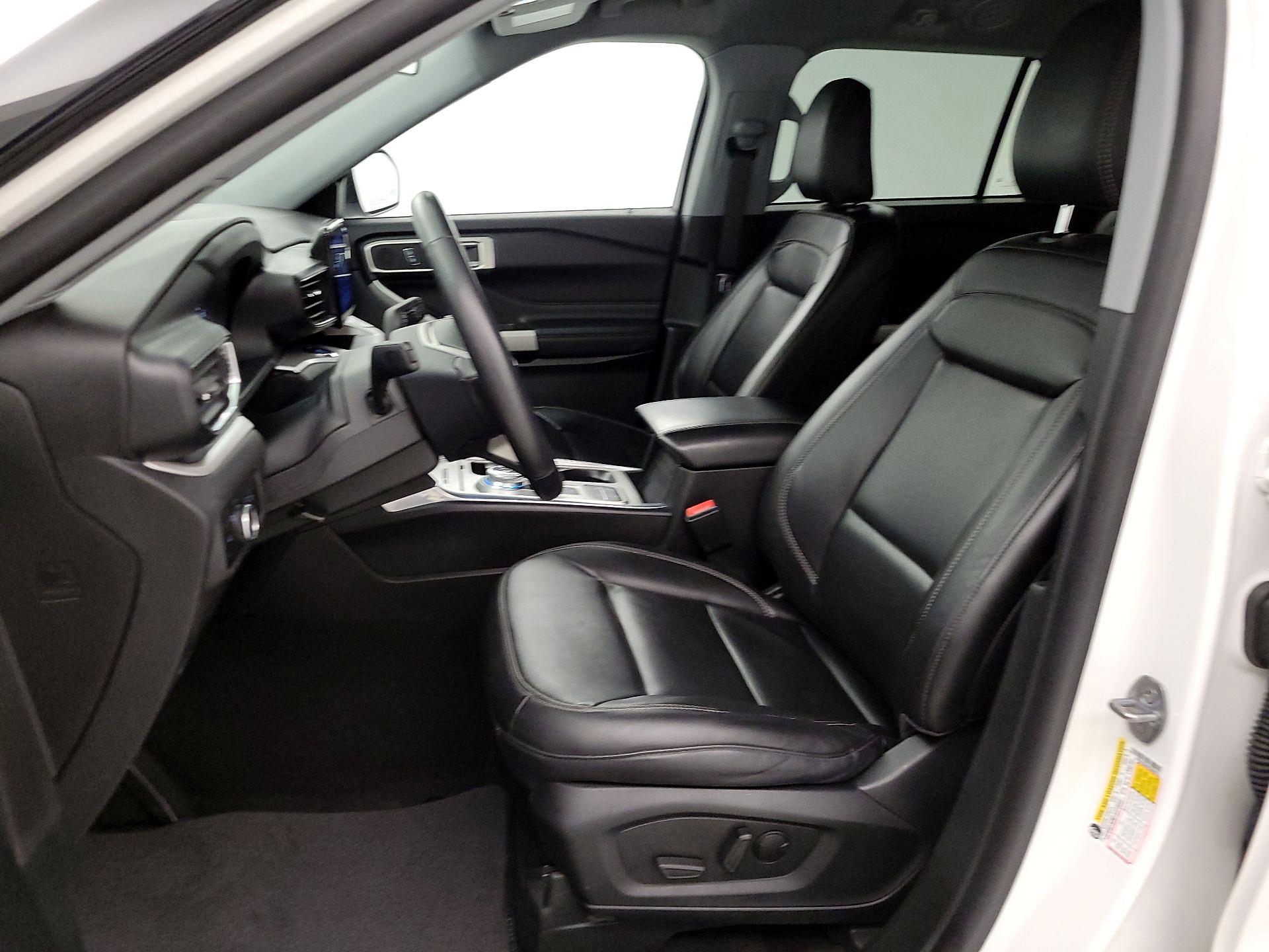 Thumbnail: 2023 Ford Explorer - 11
