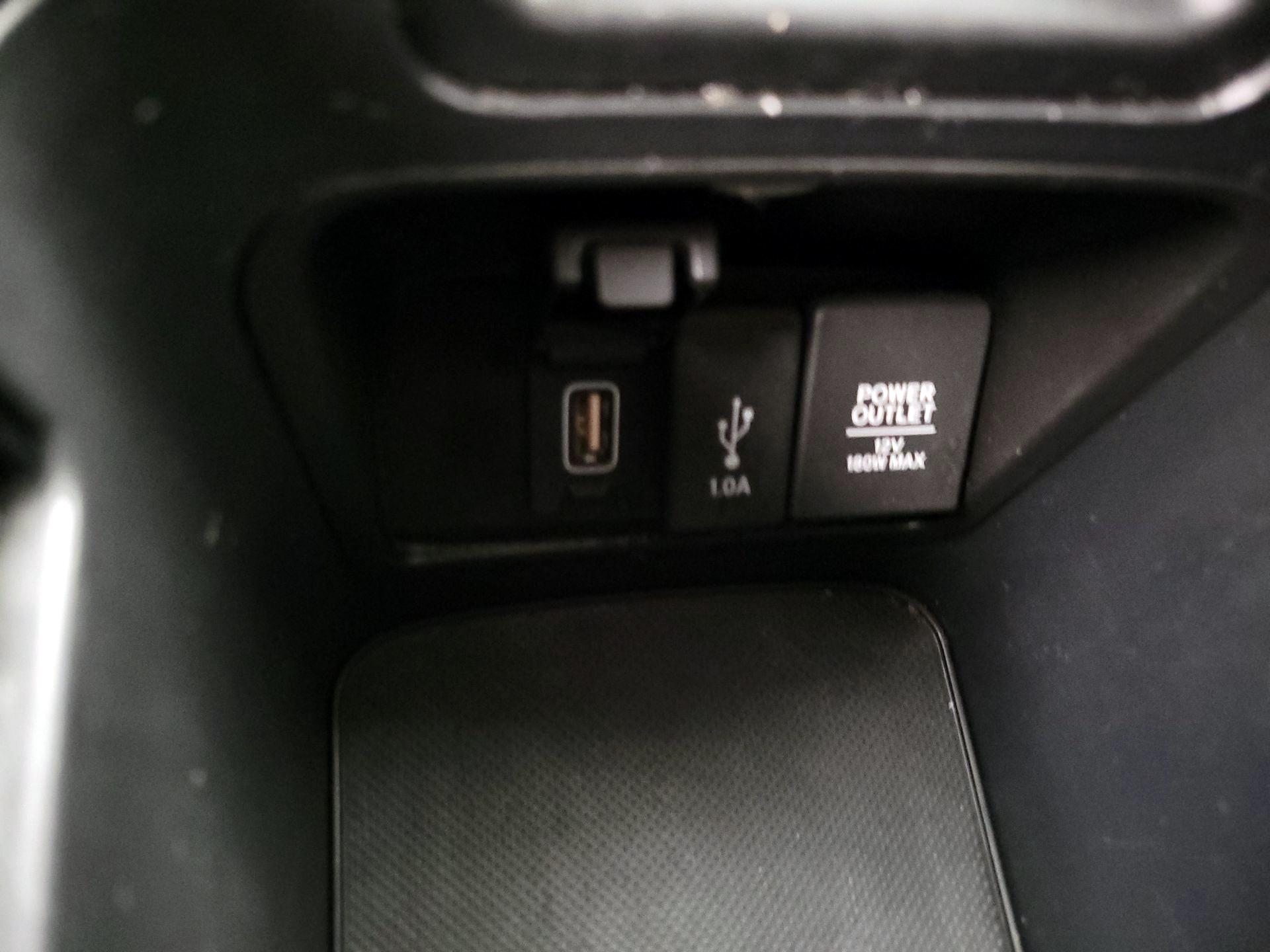 Thumbnail: 2019 Honda CR-V - 18