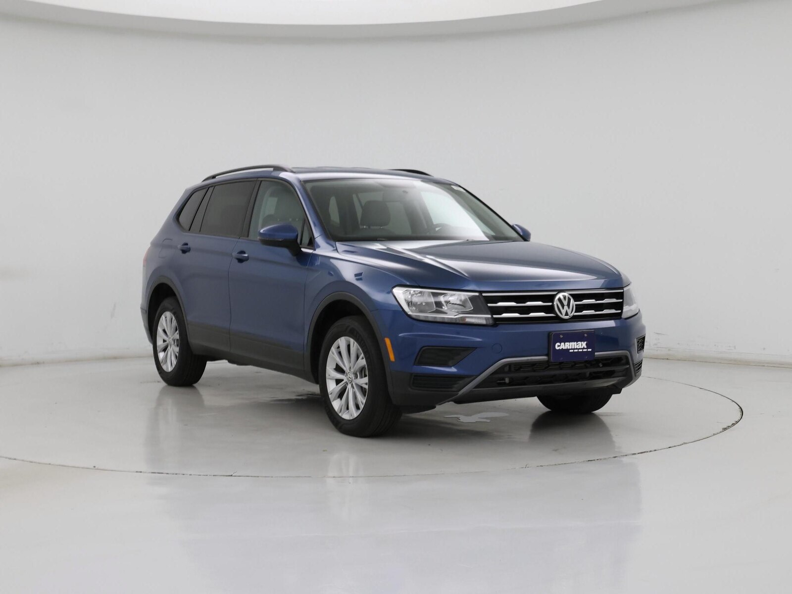 Image 2 of 2020 Volkswagen Tiguan S