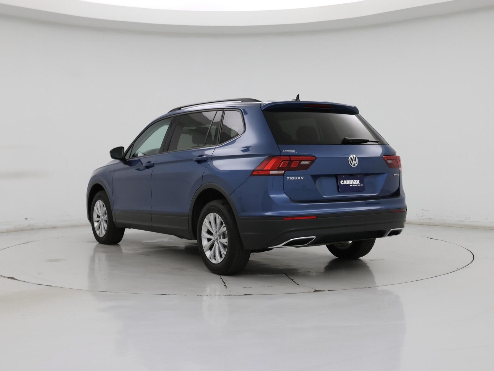 Image 3 of 2020 Volkswagen Tiguan S