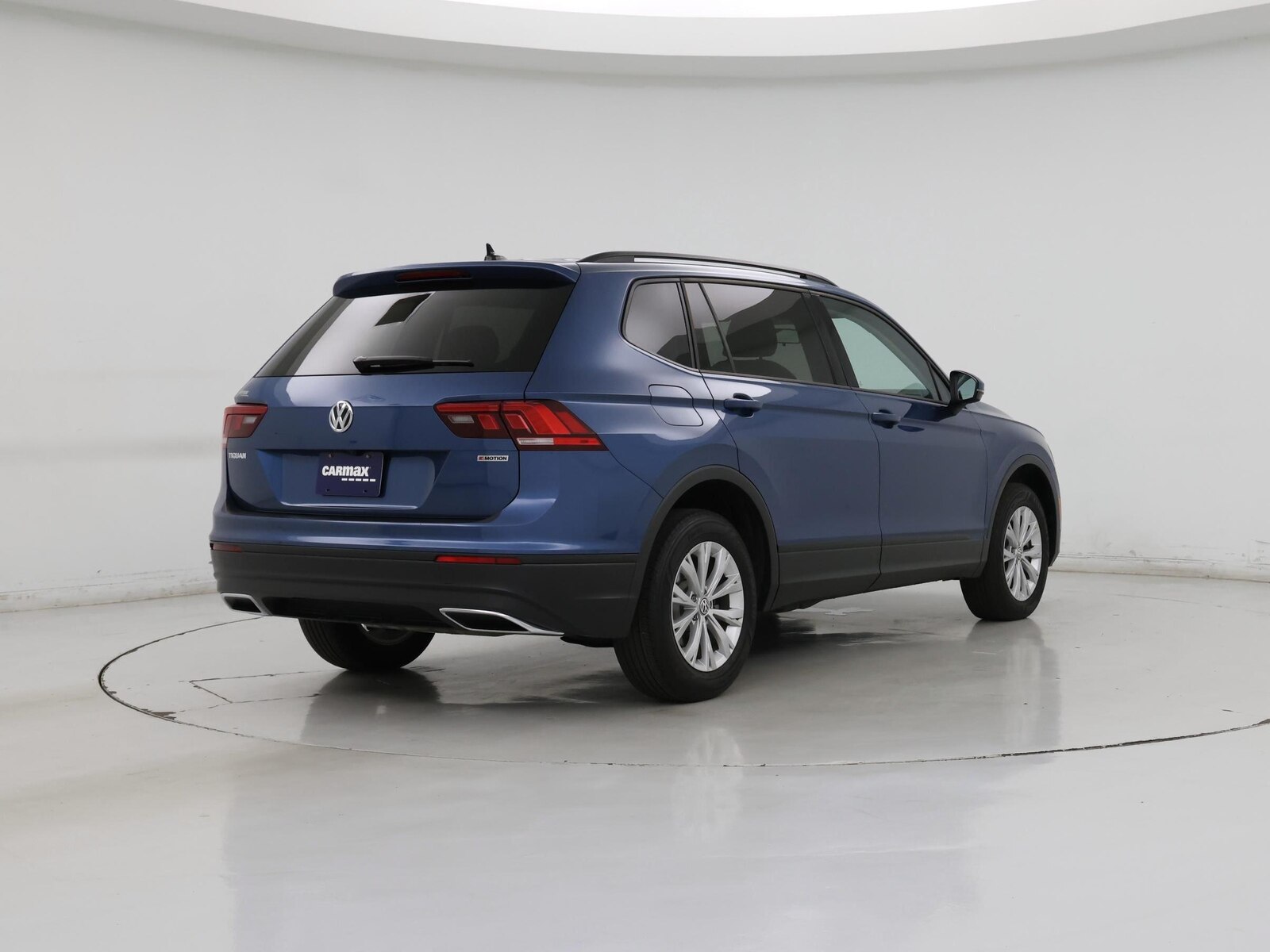 Image 9 of 2020 Volkswagen Tiguan S