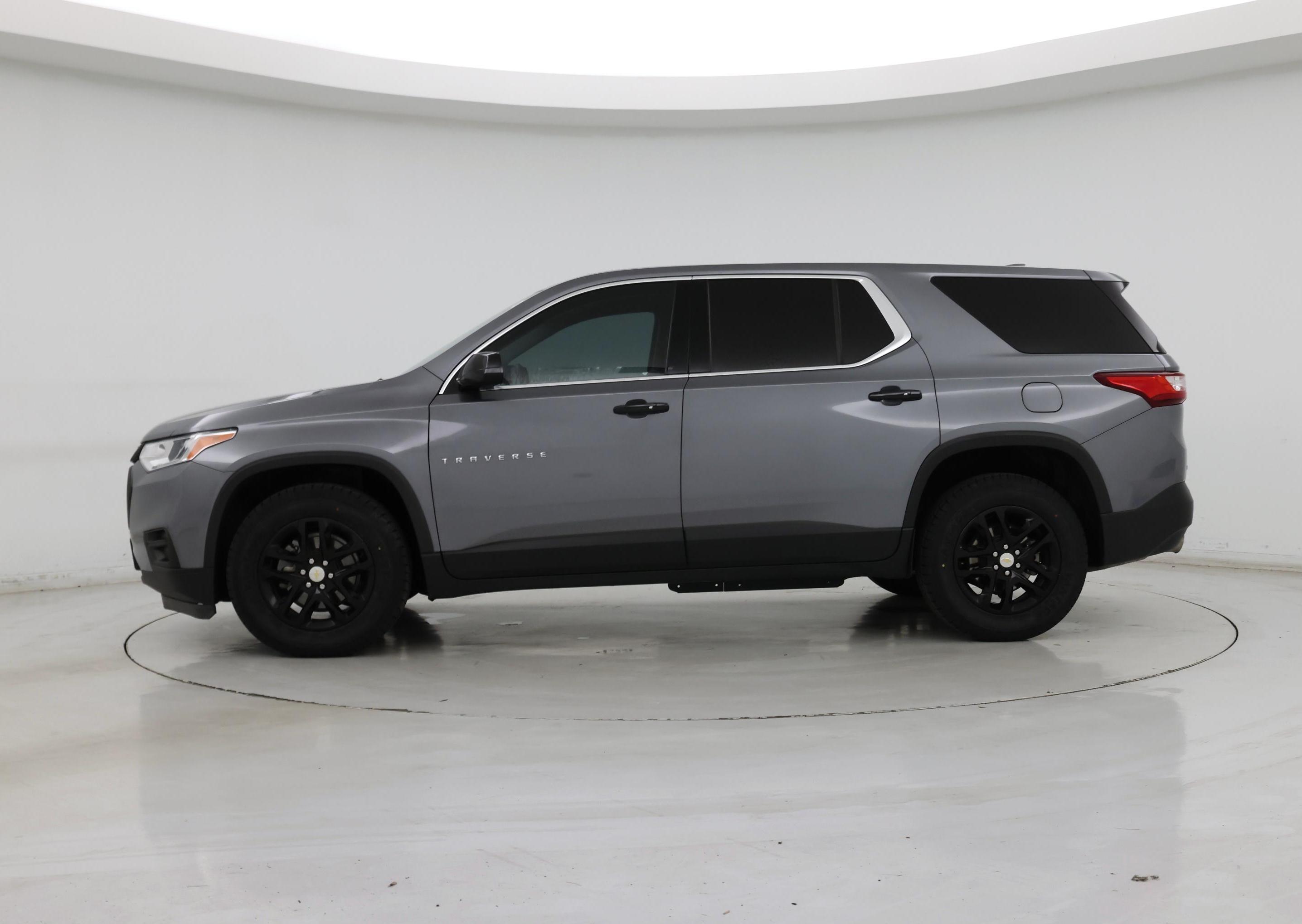 Thumbnail: 2020 Chevrolet Traverse - 3
