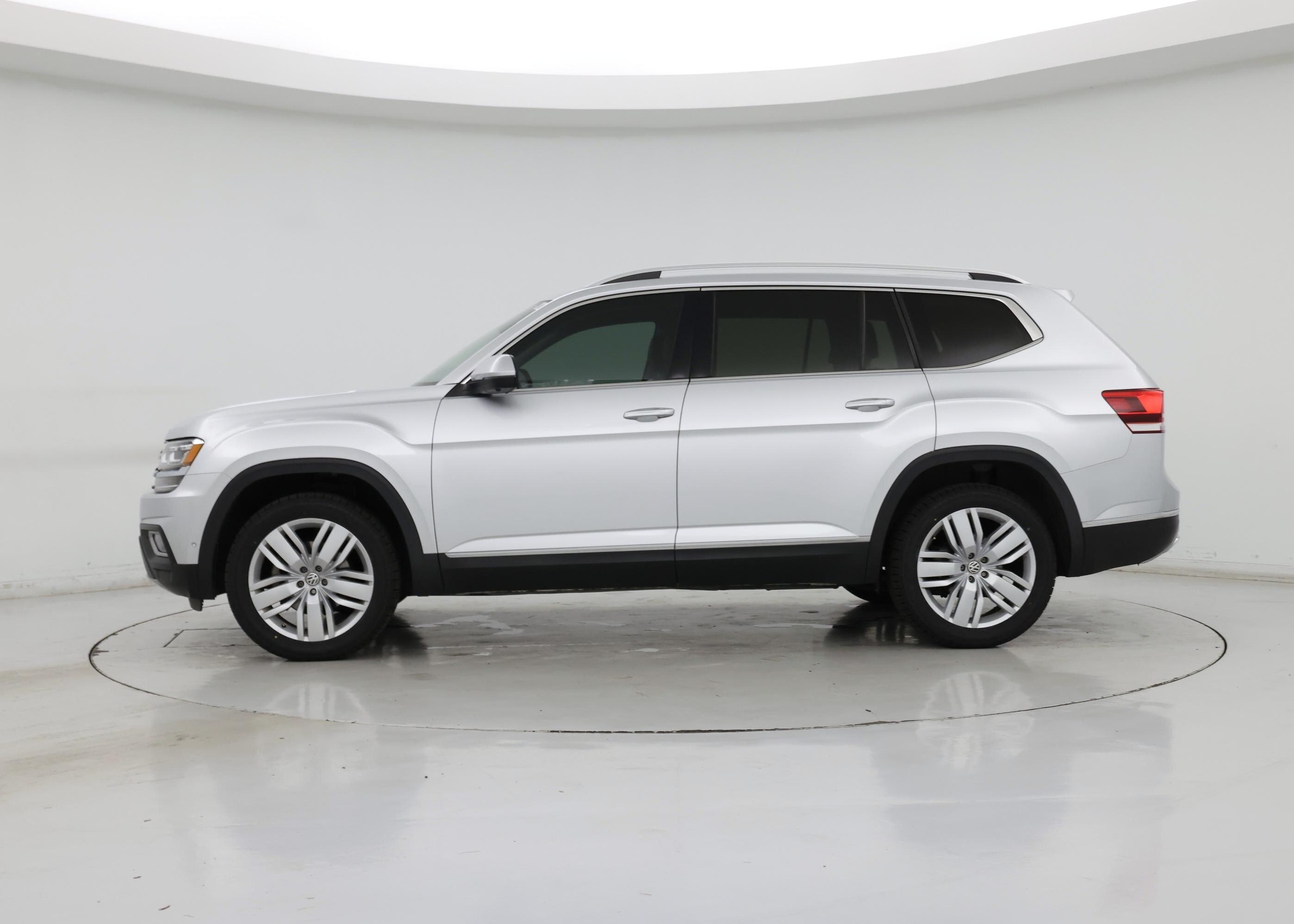 Thumbnail: 2019 Volkswagen Atlas - 3
