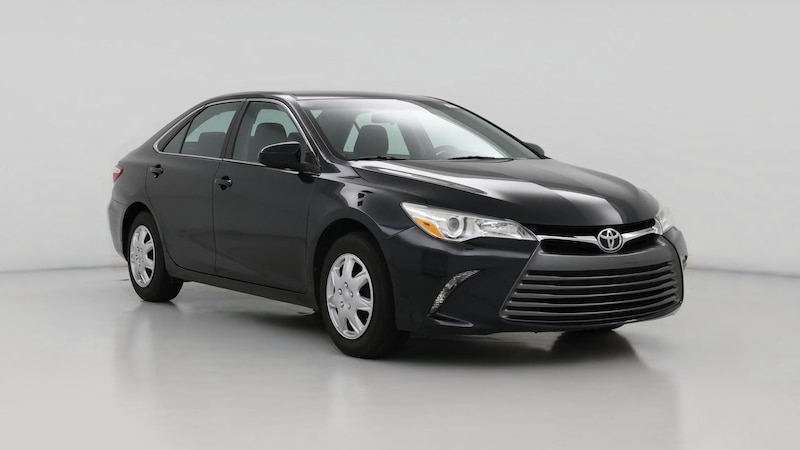 2015 Toyota Camry LE Hero Image