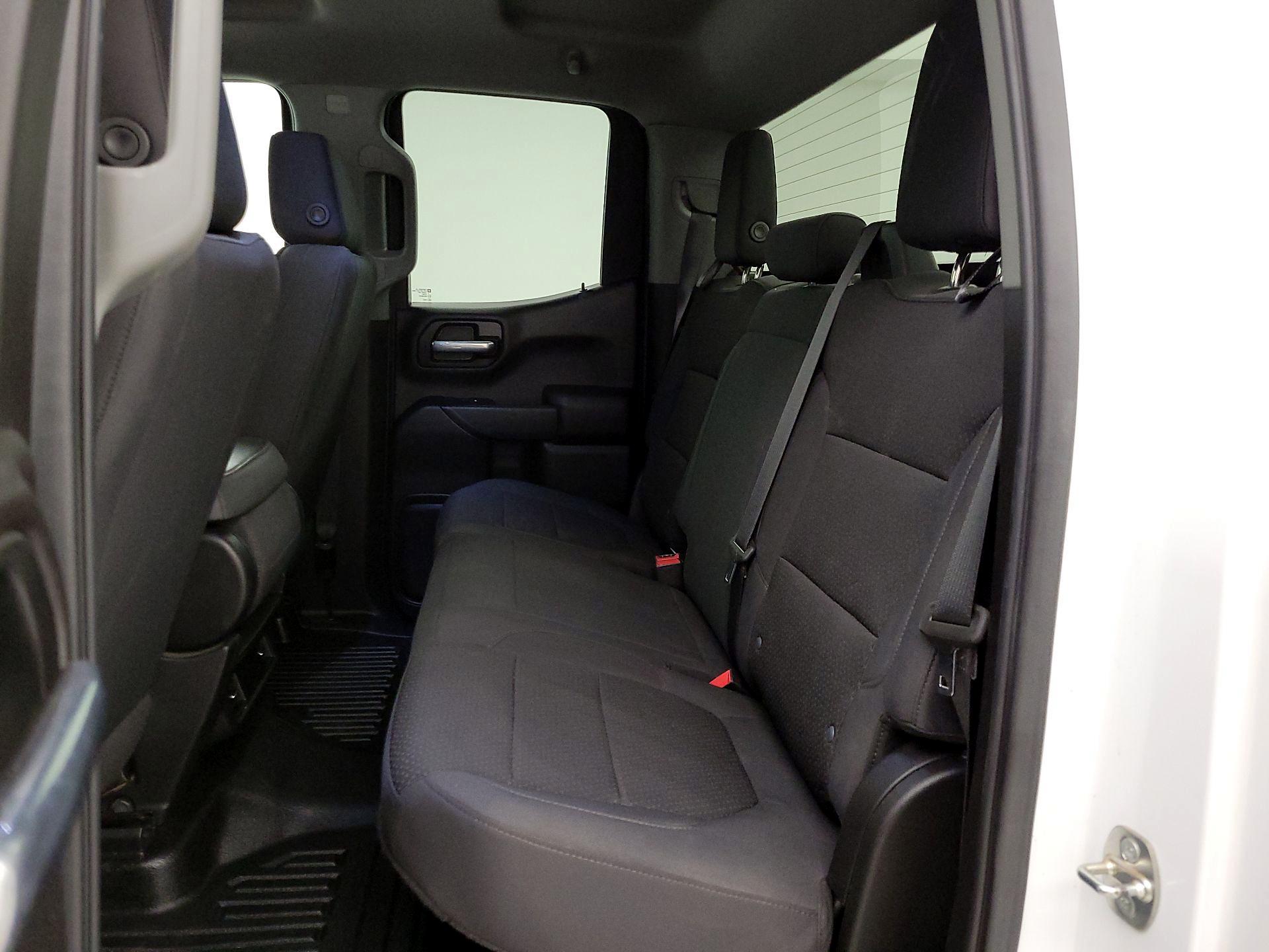 Thumbnail: 2021 Chevrolet Silverado 1500 - 19