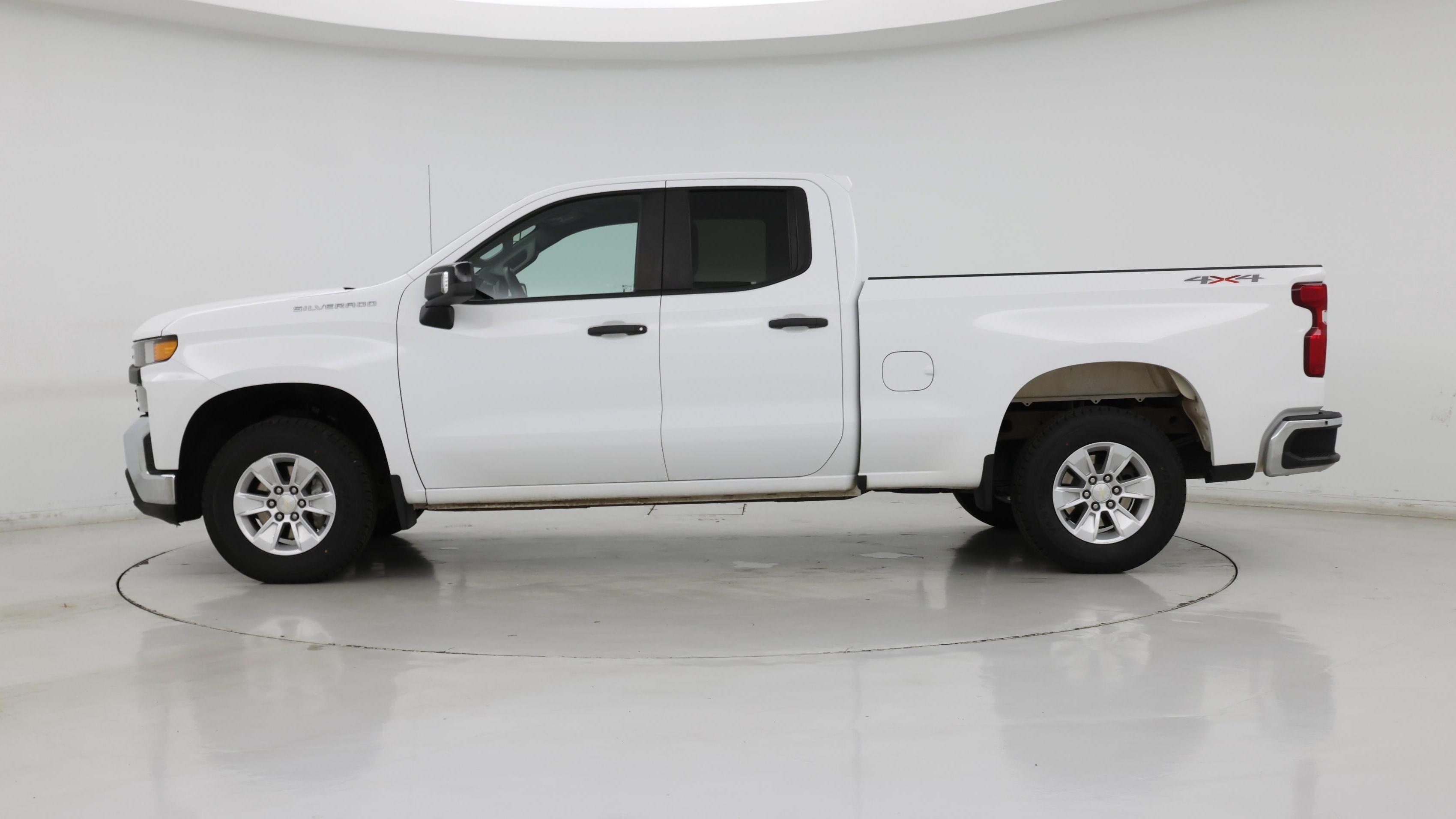 Thumbnail: 2021 Chevrolet Silverado 1500 - 3