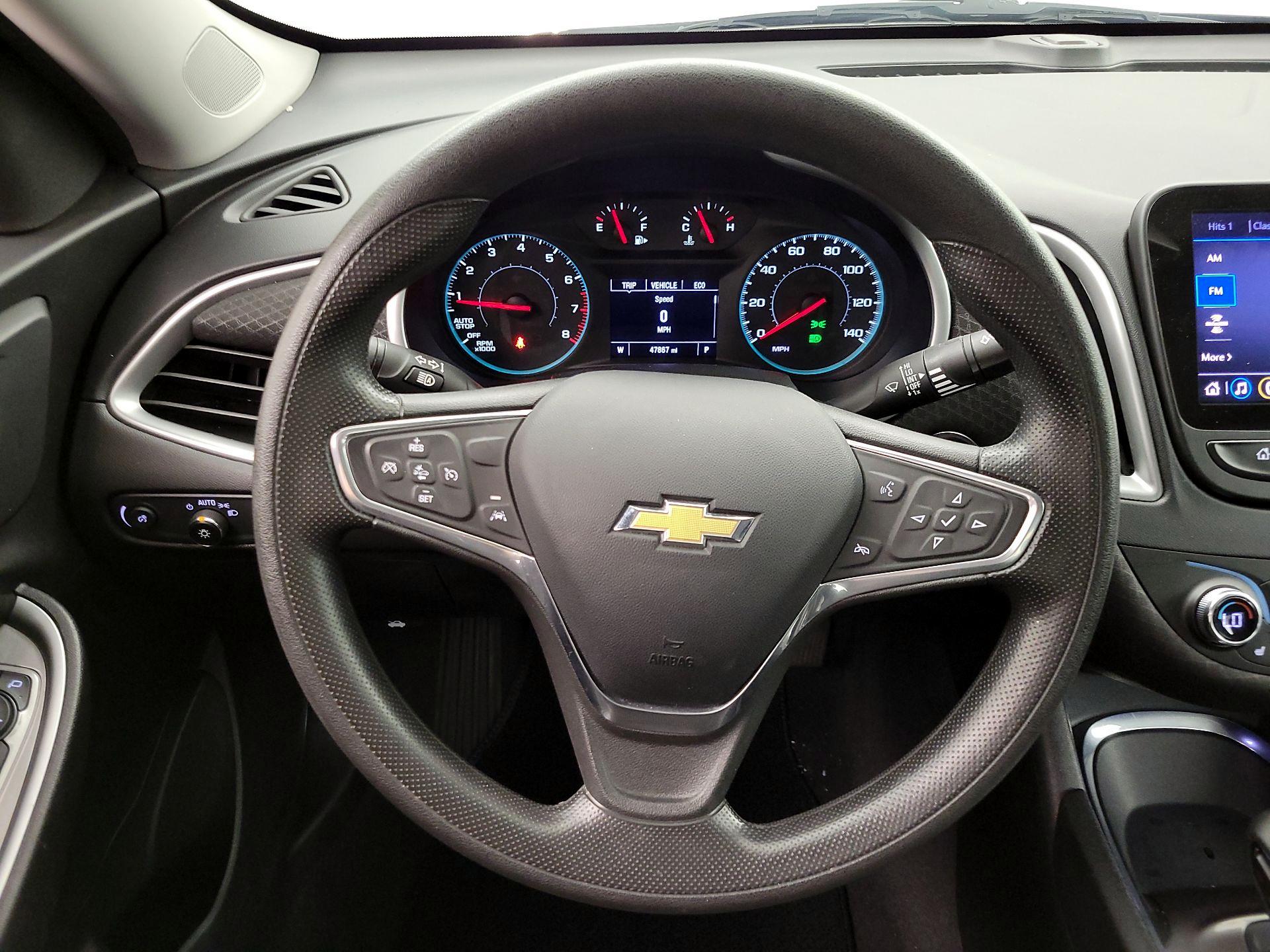 Thumbnail: 2023 Chevrolet Malibu - 10