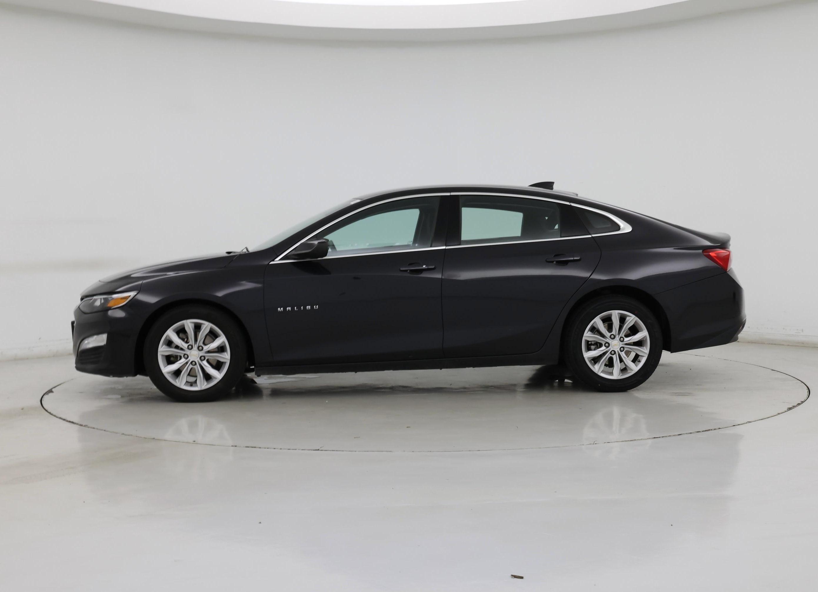 Thumbnail: 2023 Chevrolet Malibu - 3