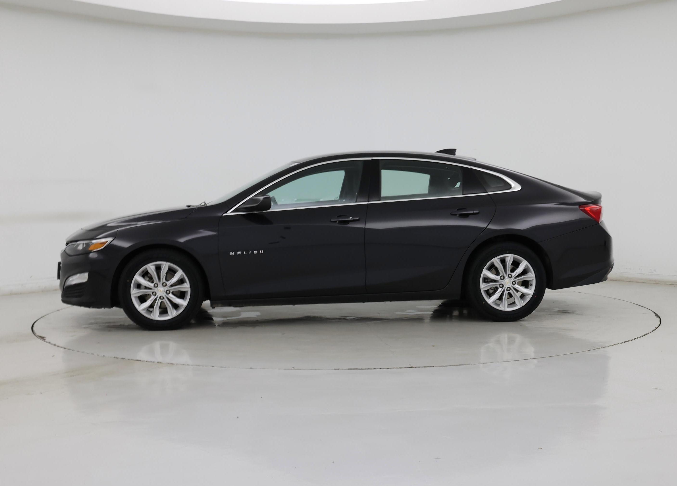 Thumbnail: 2023 Chevrolet Malibu - 3