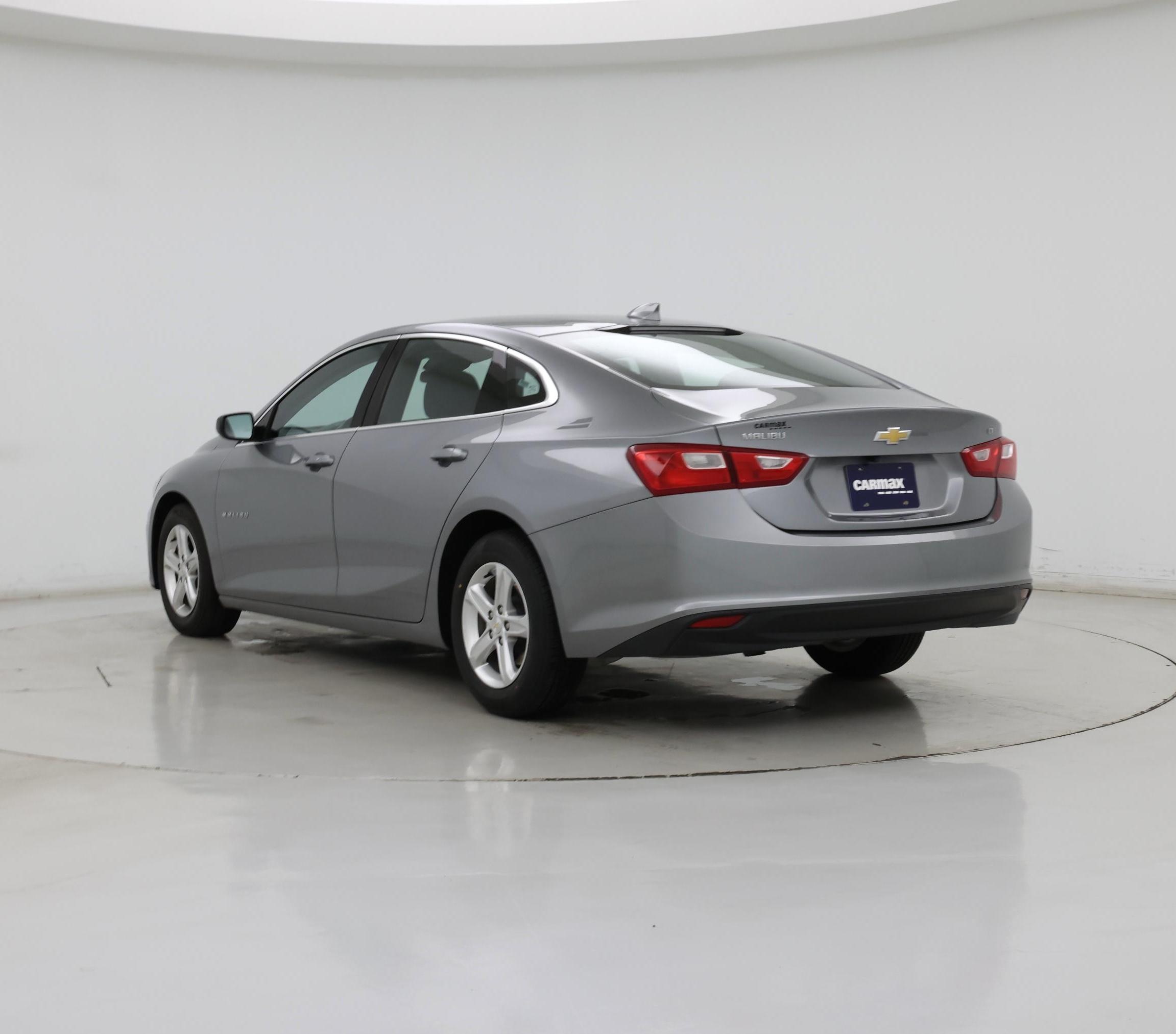Thumbnail: 2023 Chevrolet Malibu - 2
