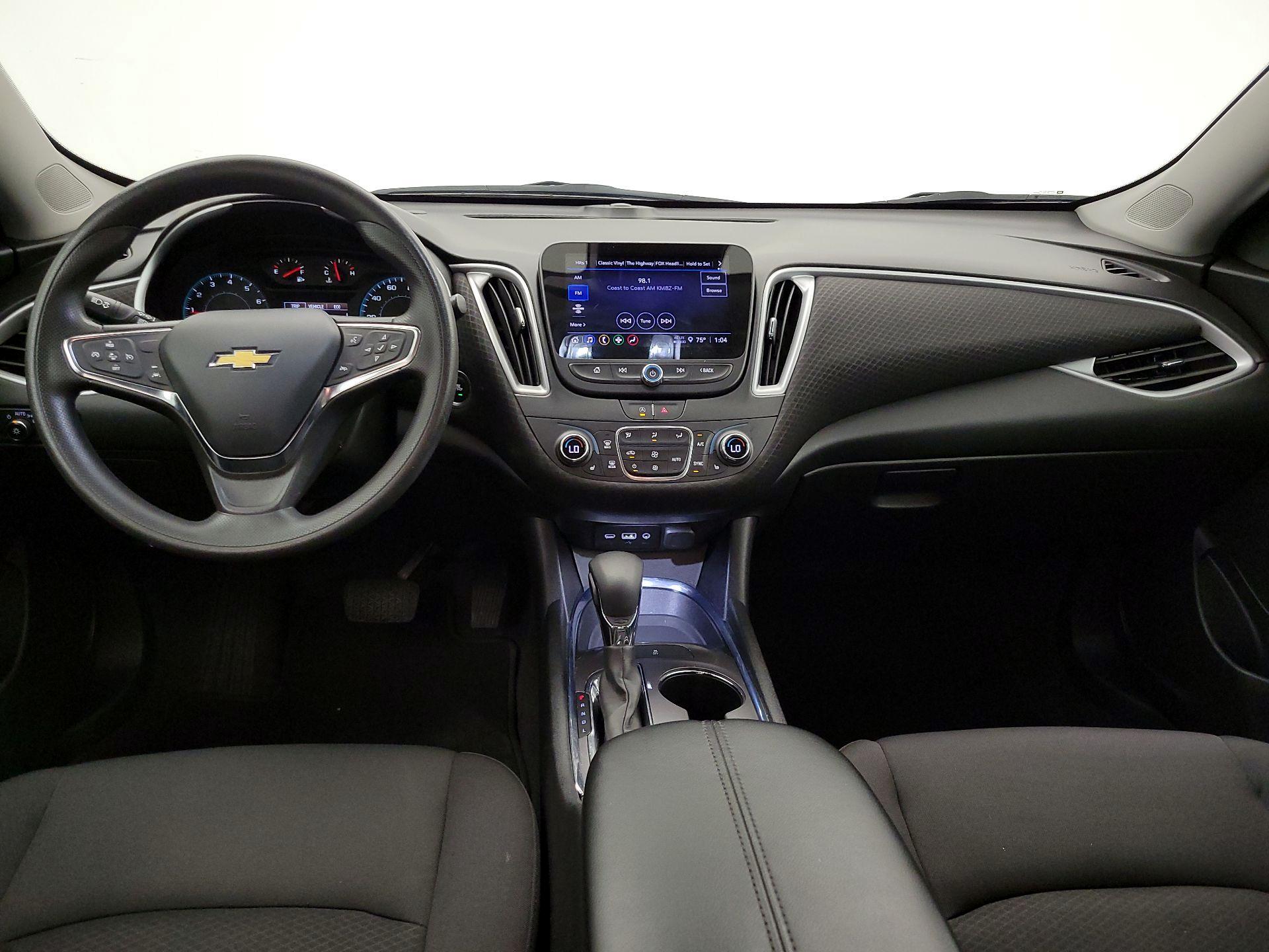 Thumbnail: 2023 Chevrolet Malibu - 9