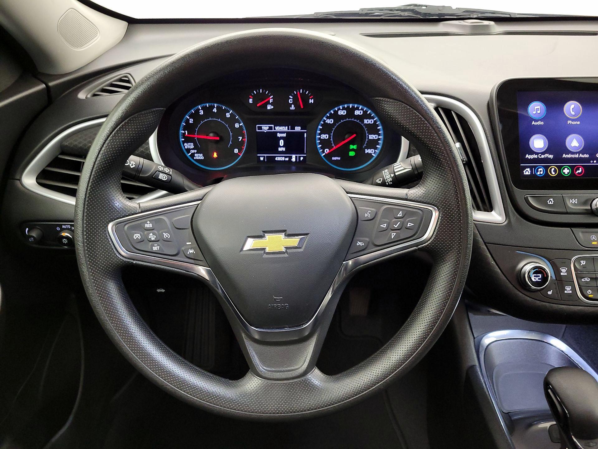 Thumbnail: 2023 Chevrolet Malibu - 10