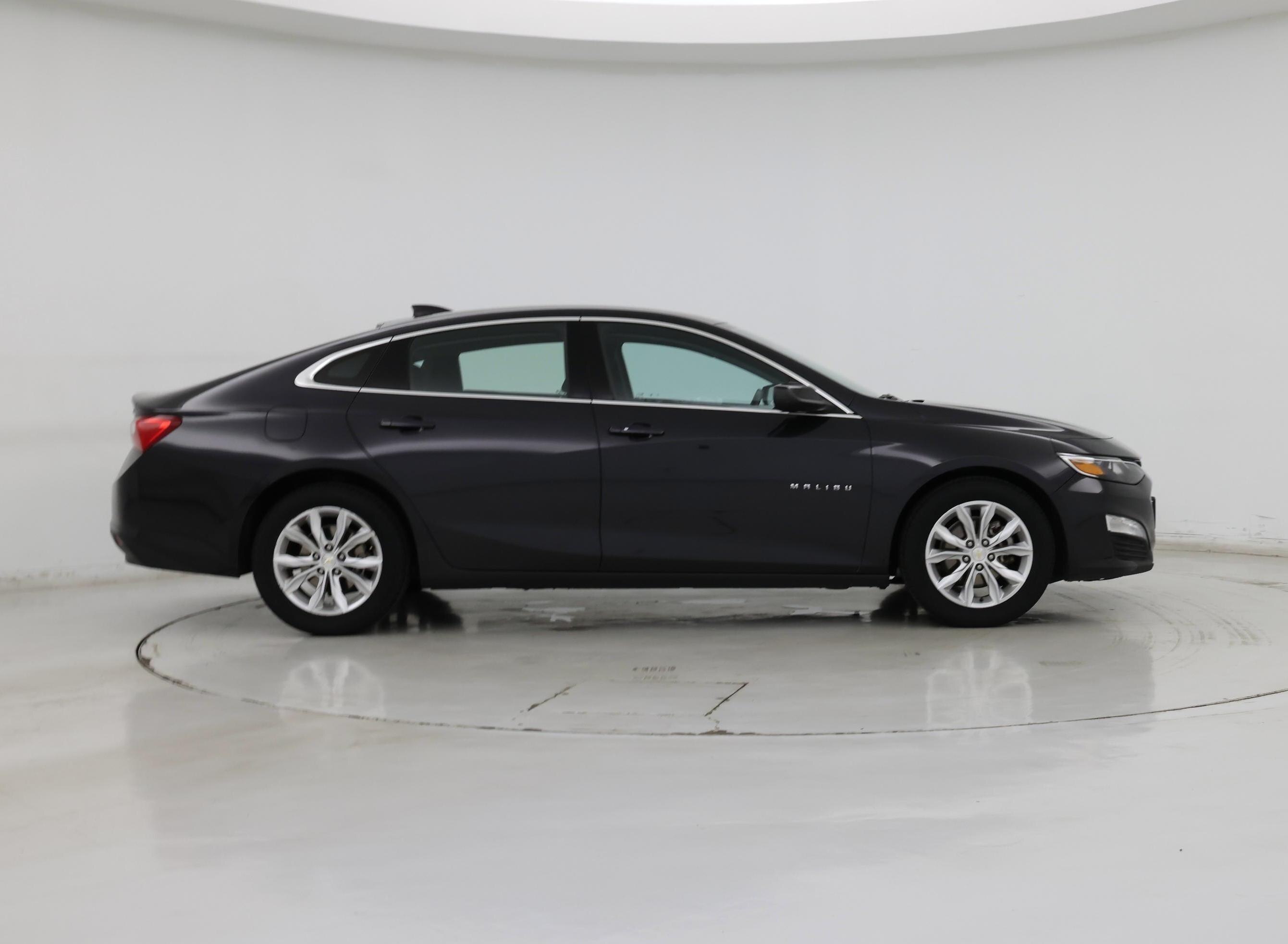Thumbnail: 2023 Chevrolet Malibu - 7