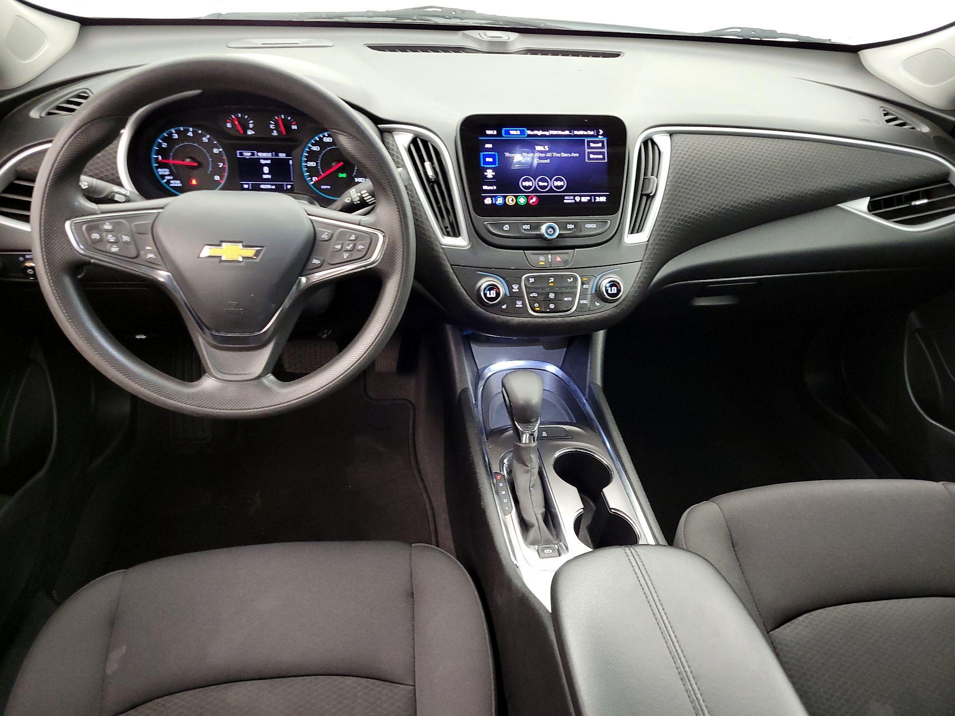 Thumbnail: 2023 Chevrolet Malibu - 9