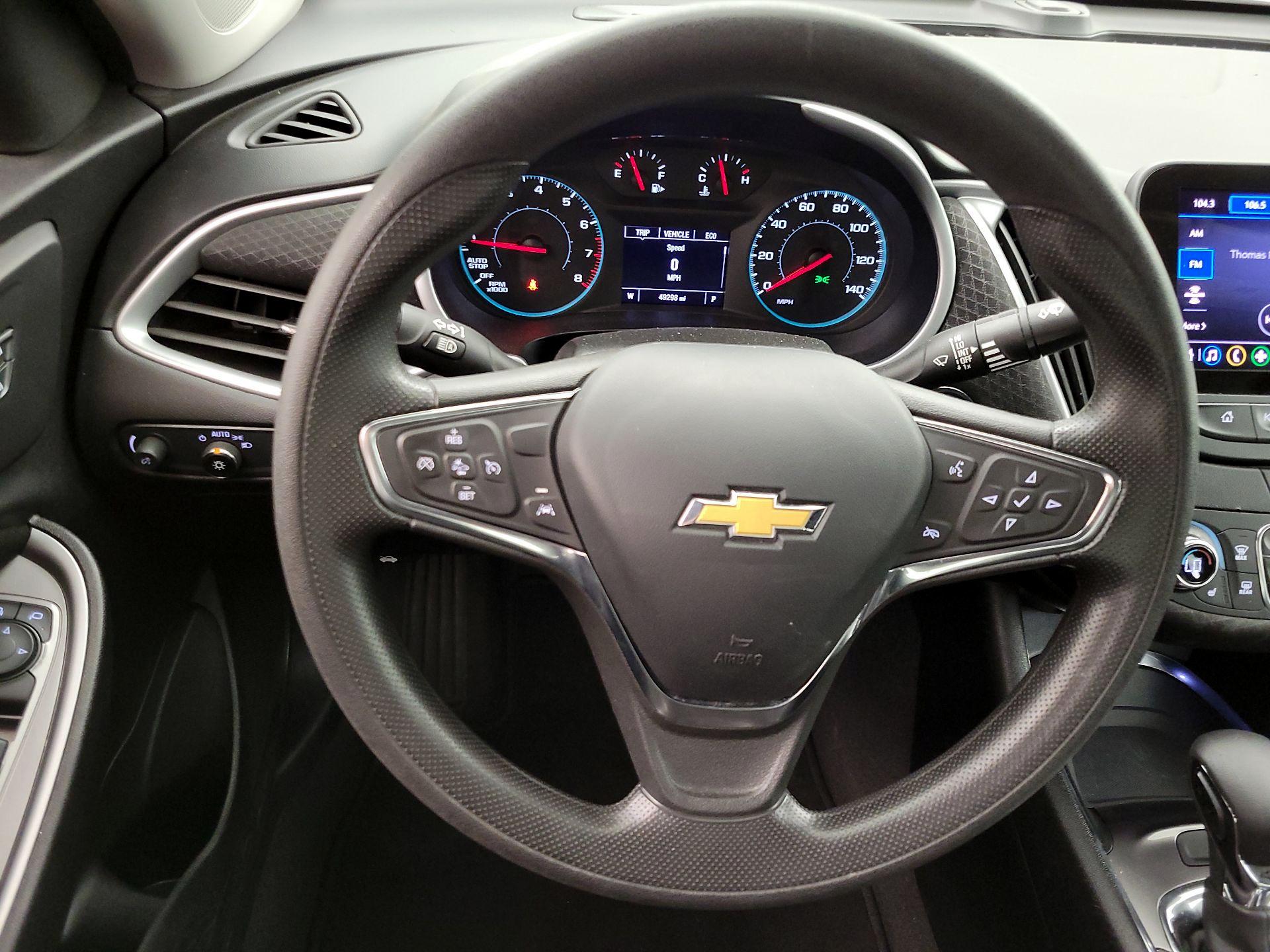 Thumbnail: 2023 Chevrolet Malibu - 10