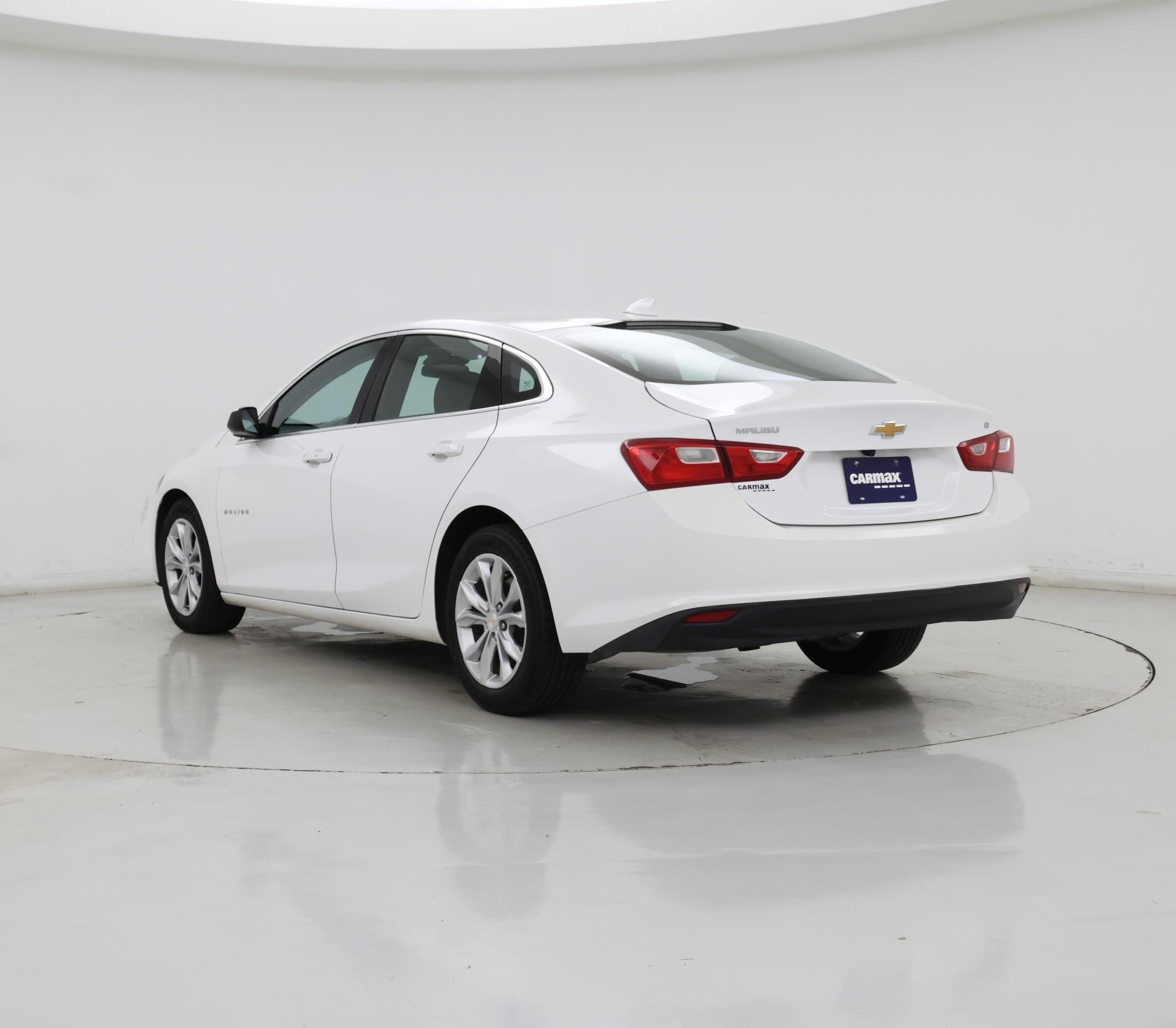 Thumbnail: 2023 Chevrolet Malibu - 2