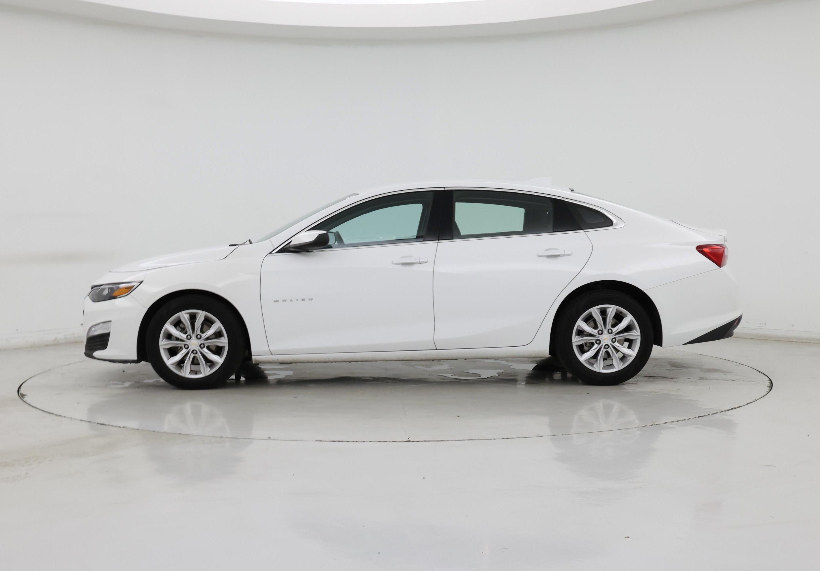 Thumbnail: 2023 Chevrolet Malibu - 3