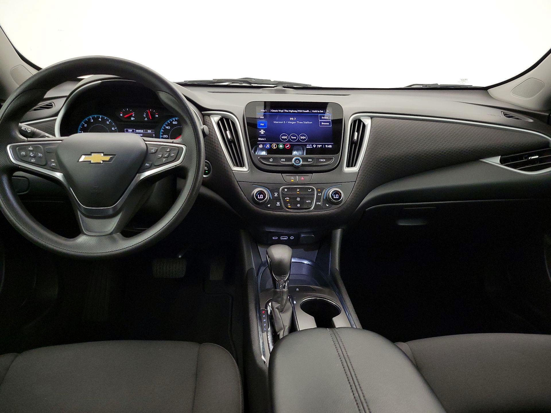 Thumbnail: 2023 Chevrolet Malibu - 9