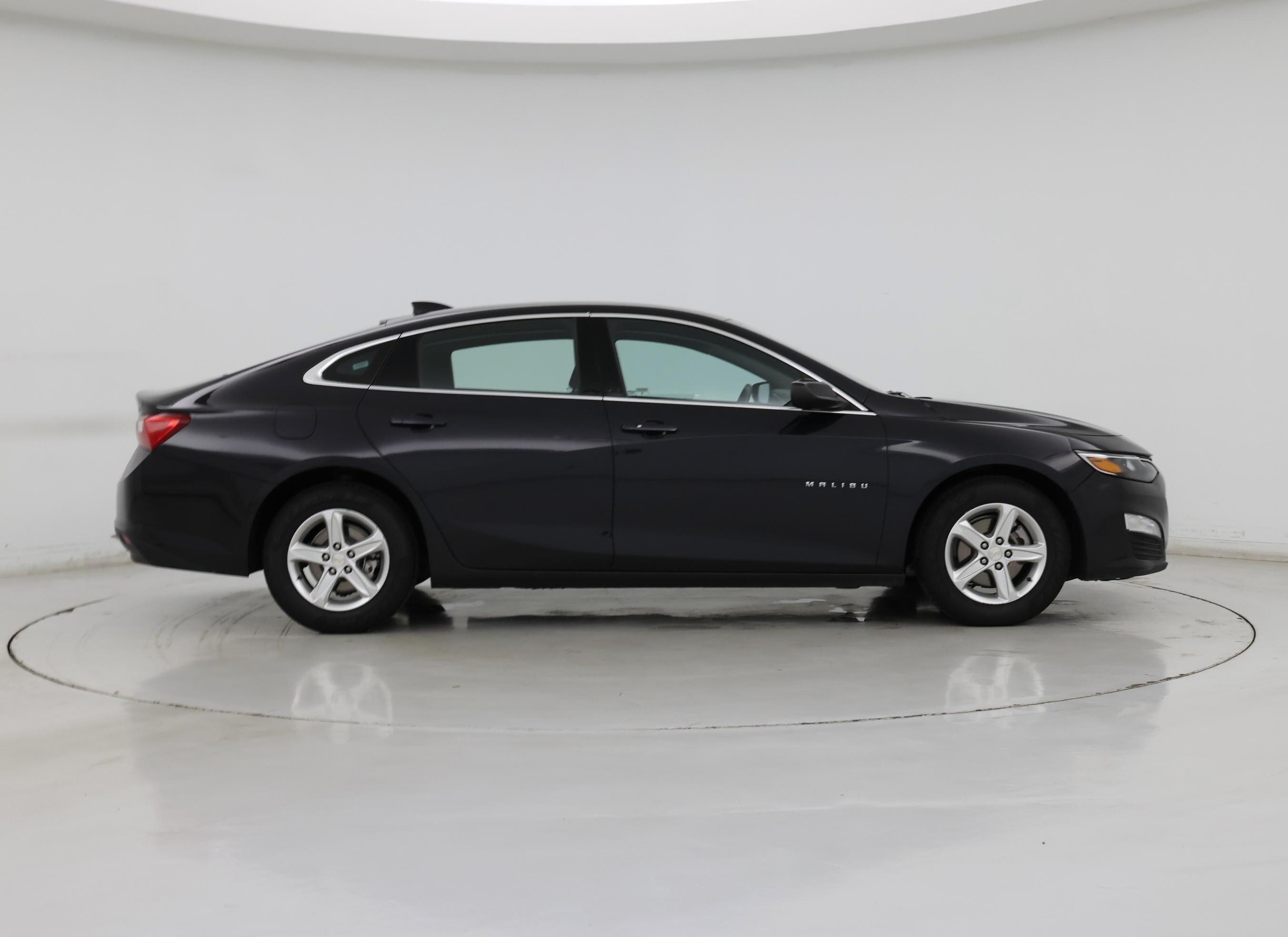 Thumbnail: 2023 Chevrolet Malibu - 7