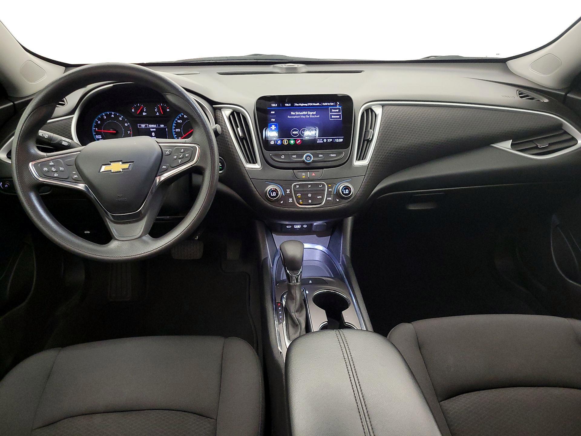 Thumbnail: 2023 Chevrolet Malibu - 9